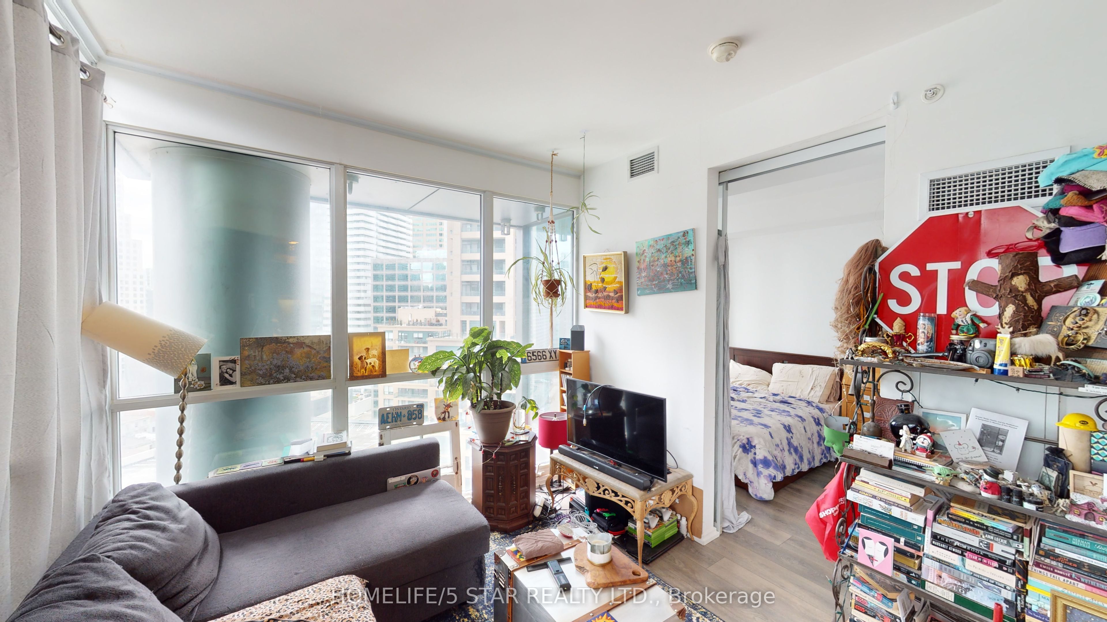 45 Charles Street E, #2106