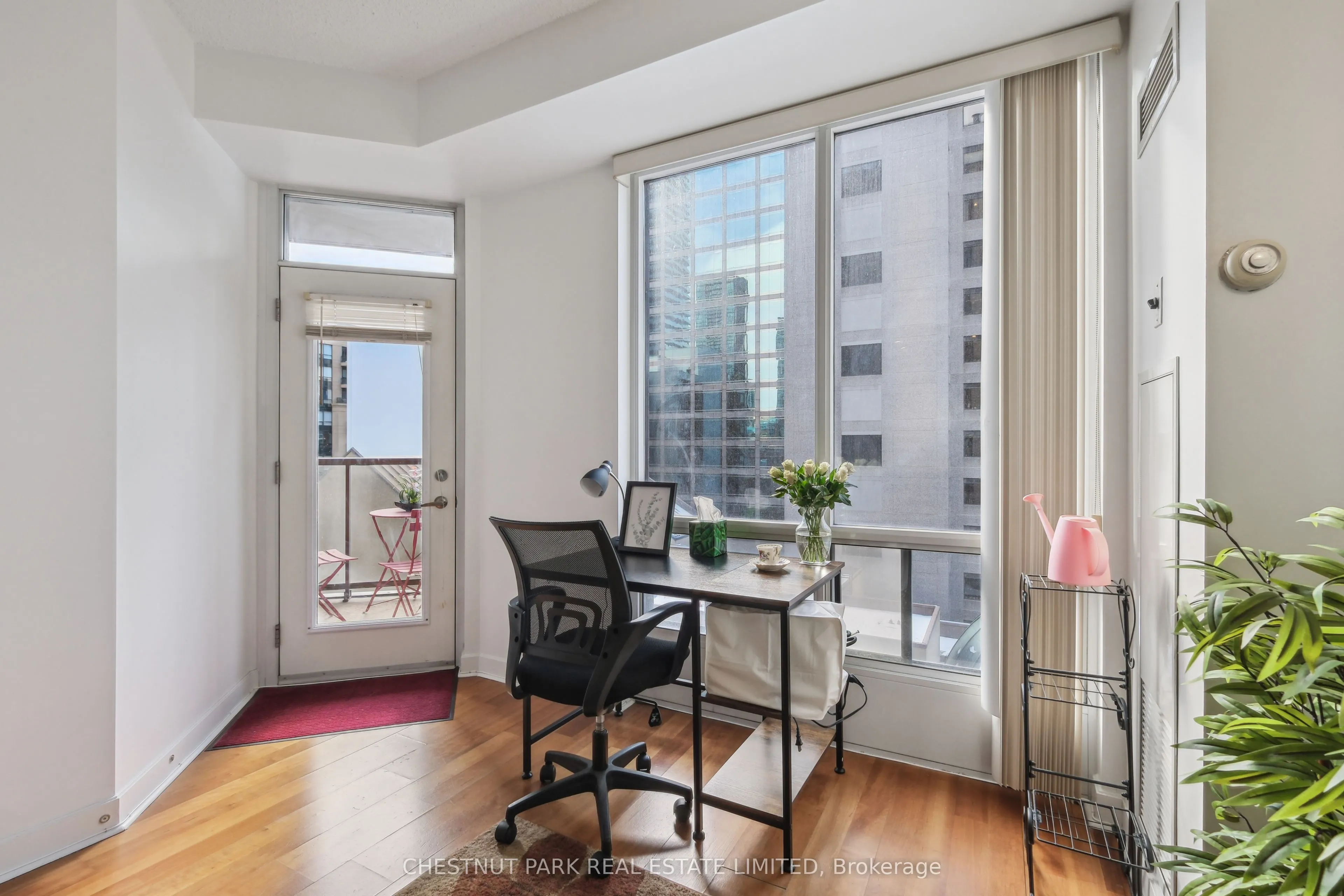 85 Bloor Street E, #1014