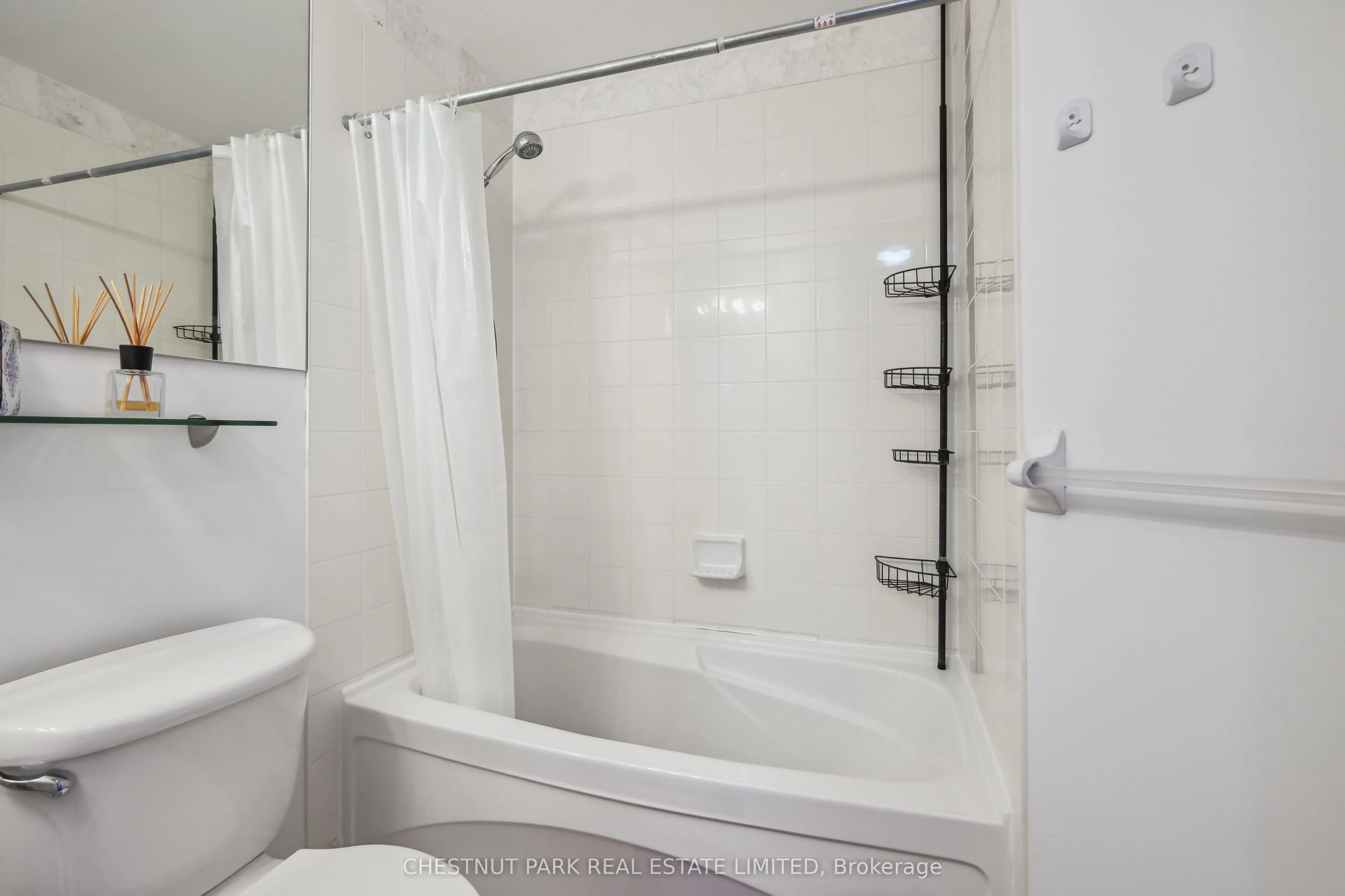 85 Bloor Street E, #1014