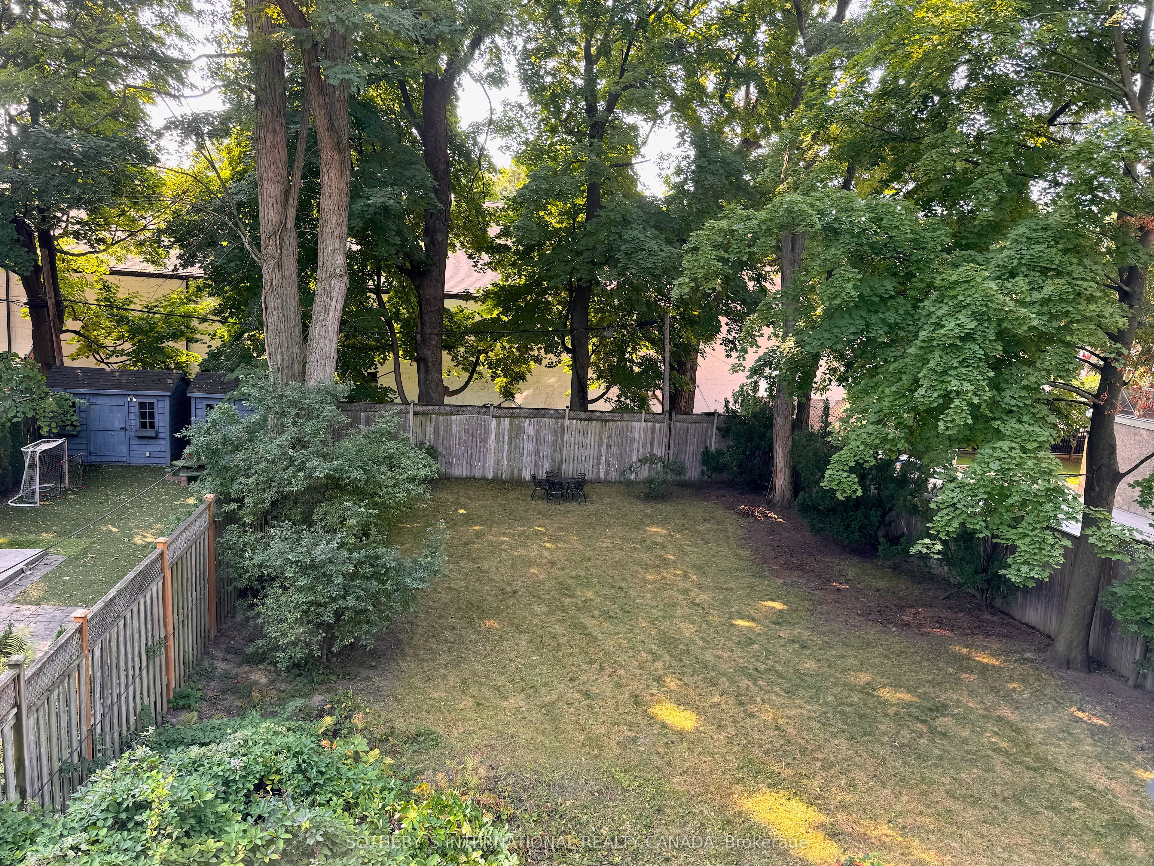 147B Farnham Avenue