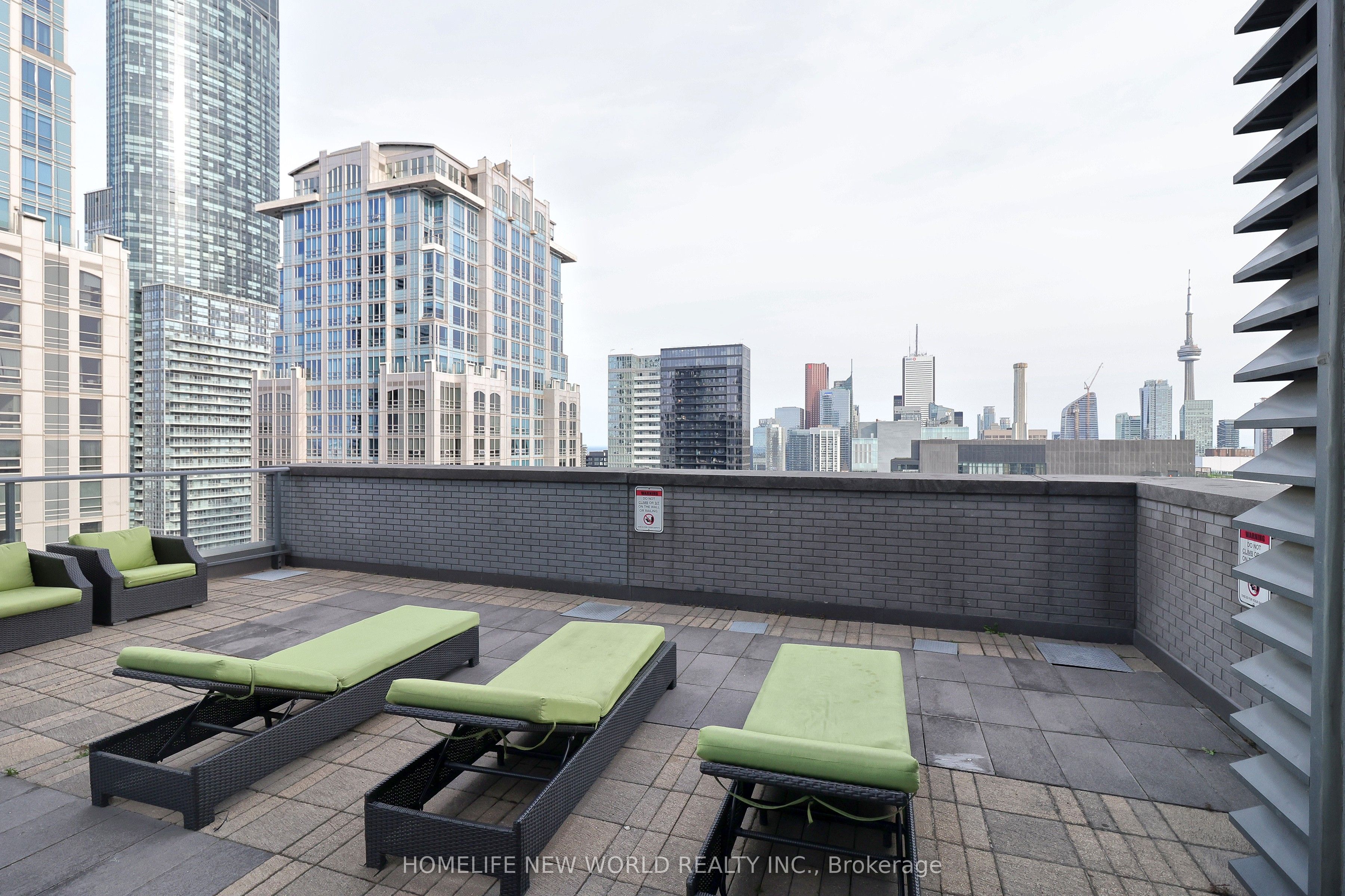 770 Bay Street, #1613