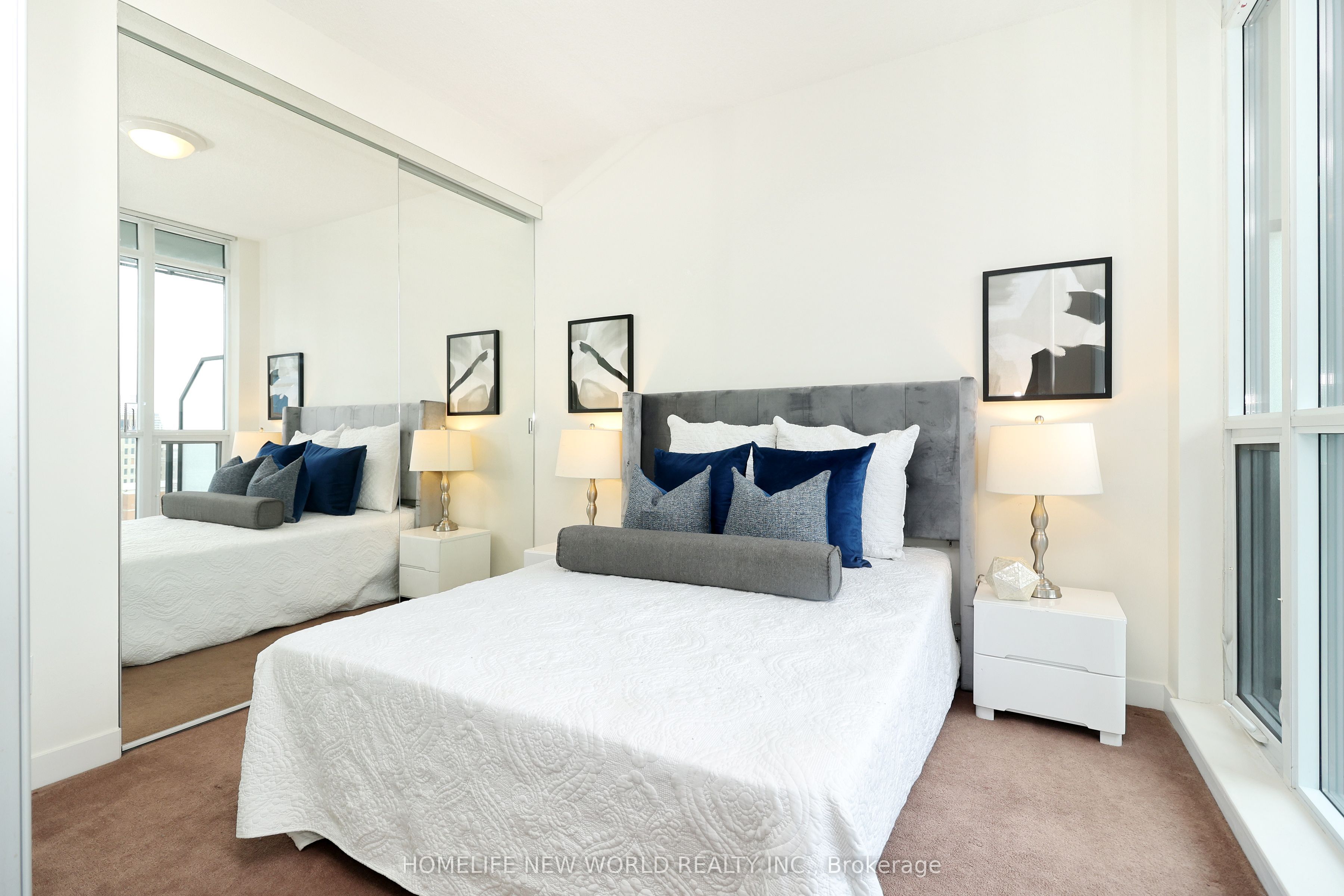 770 Bay Street, #1613
