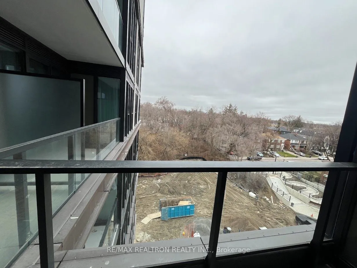250 Lawrence Avenue W, #601