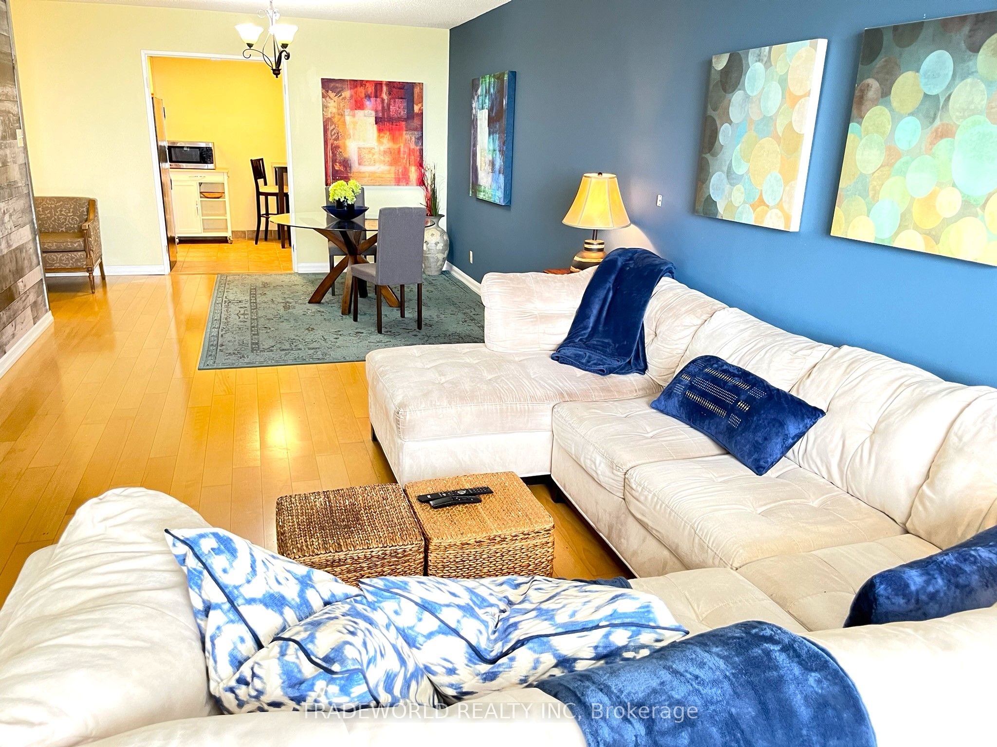 215 Wynford Drive #2307