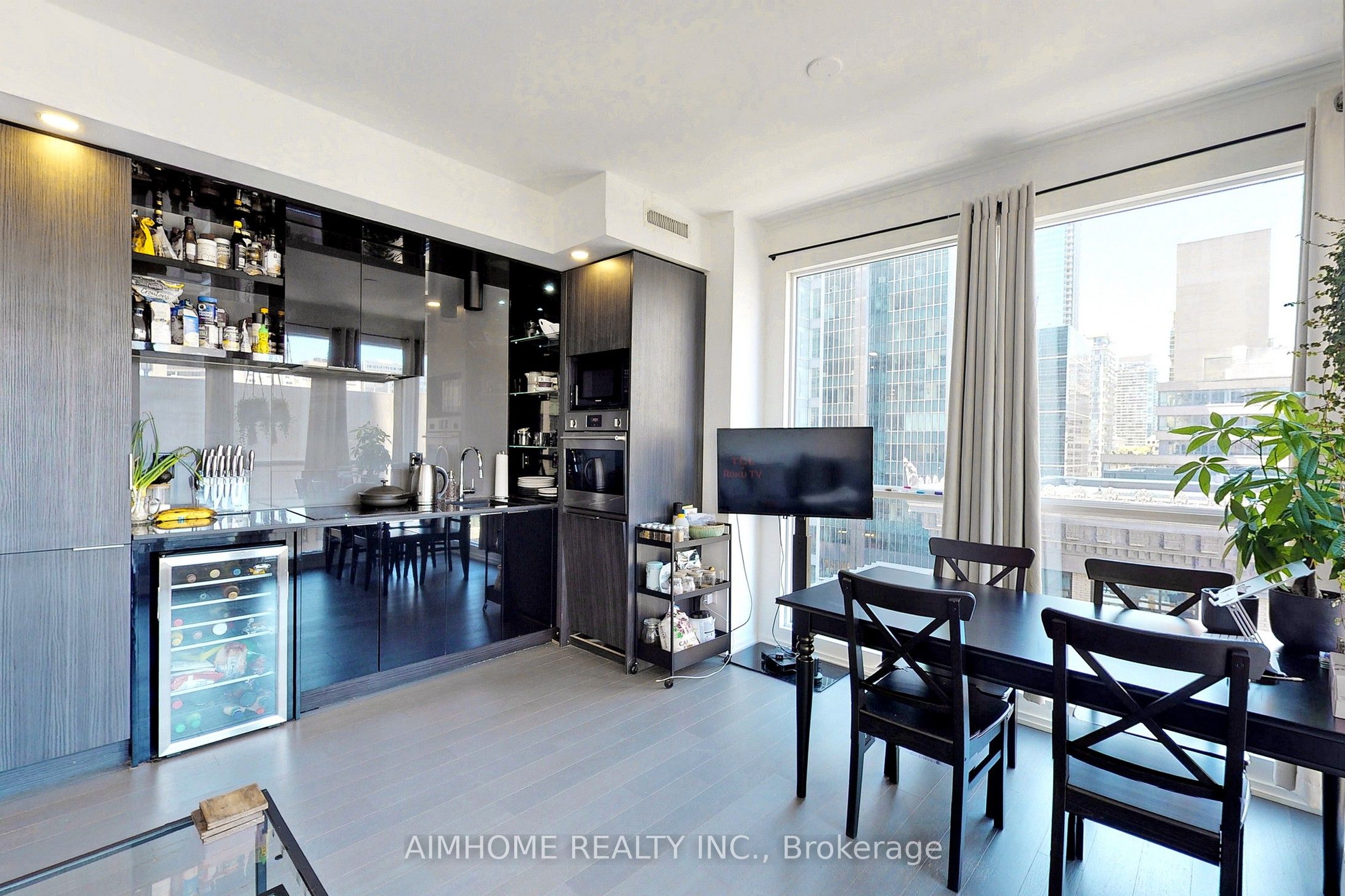 70 Temprance Street, #1415