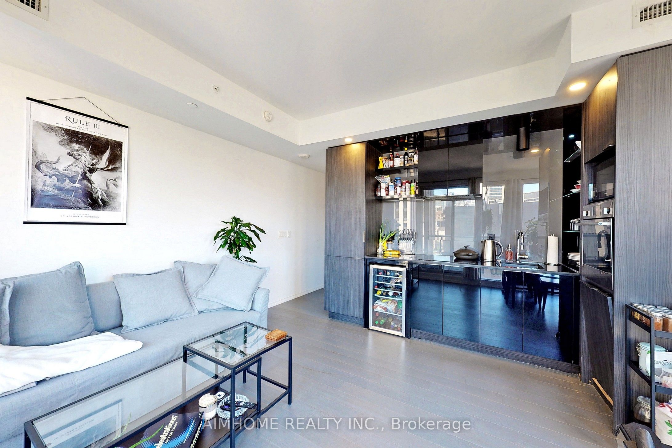 70 Temprance Street, #1415