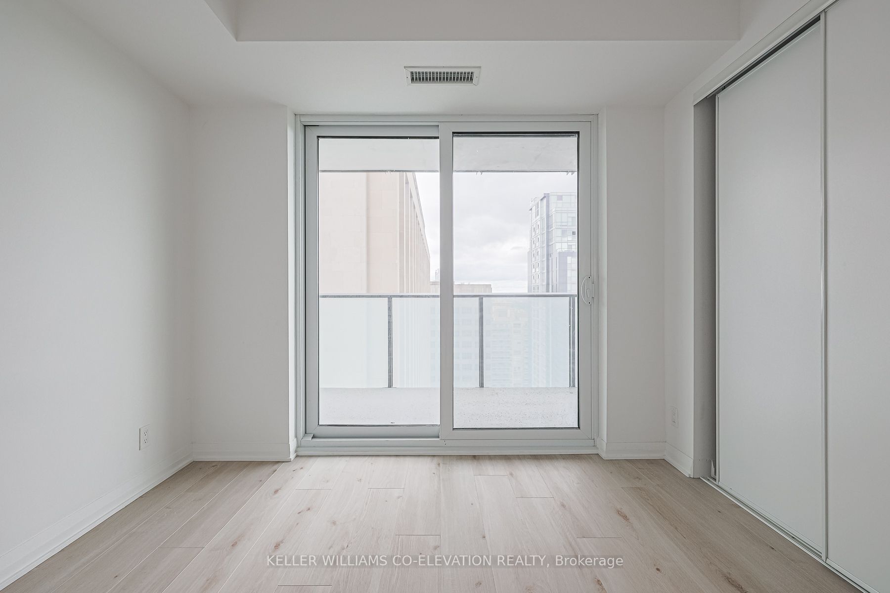 99 Foxbar Road, #2209