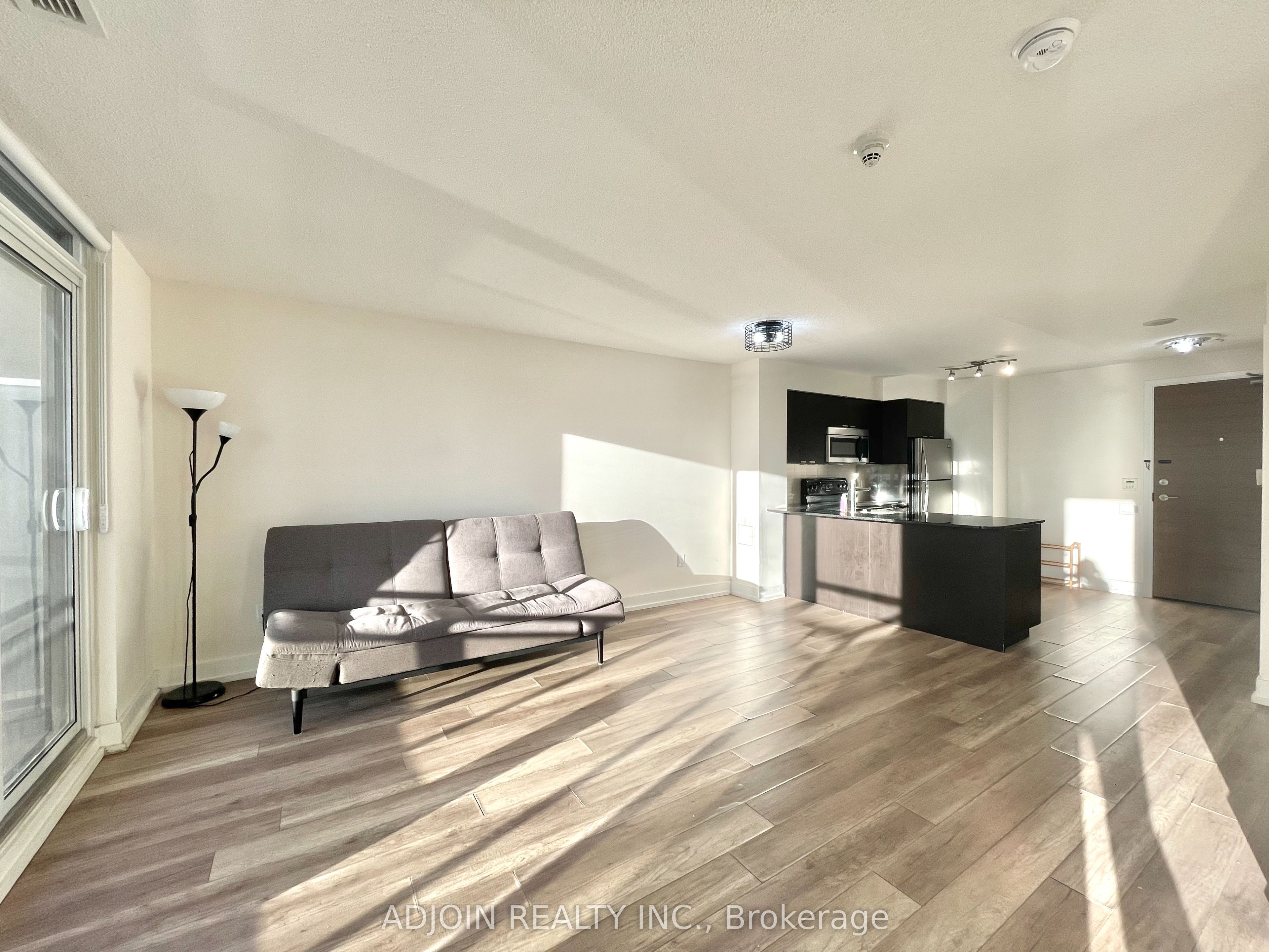 23 Sheppard Avenue E #711