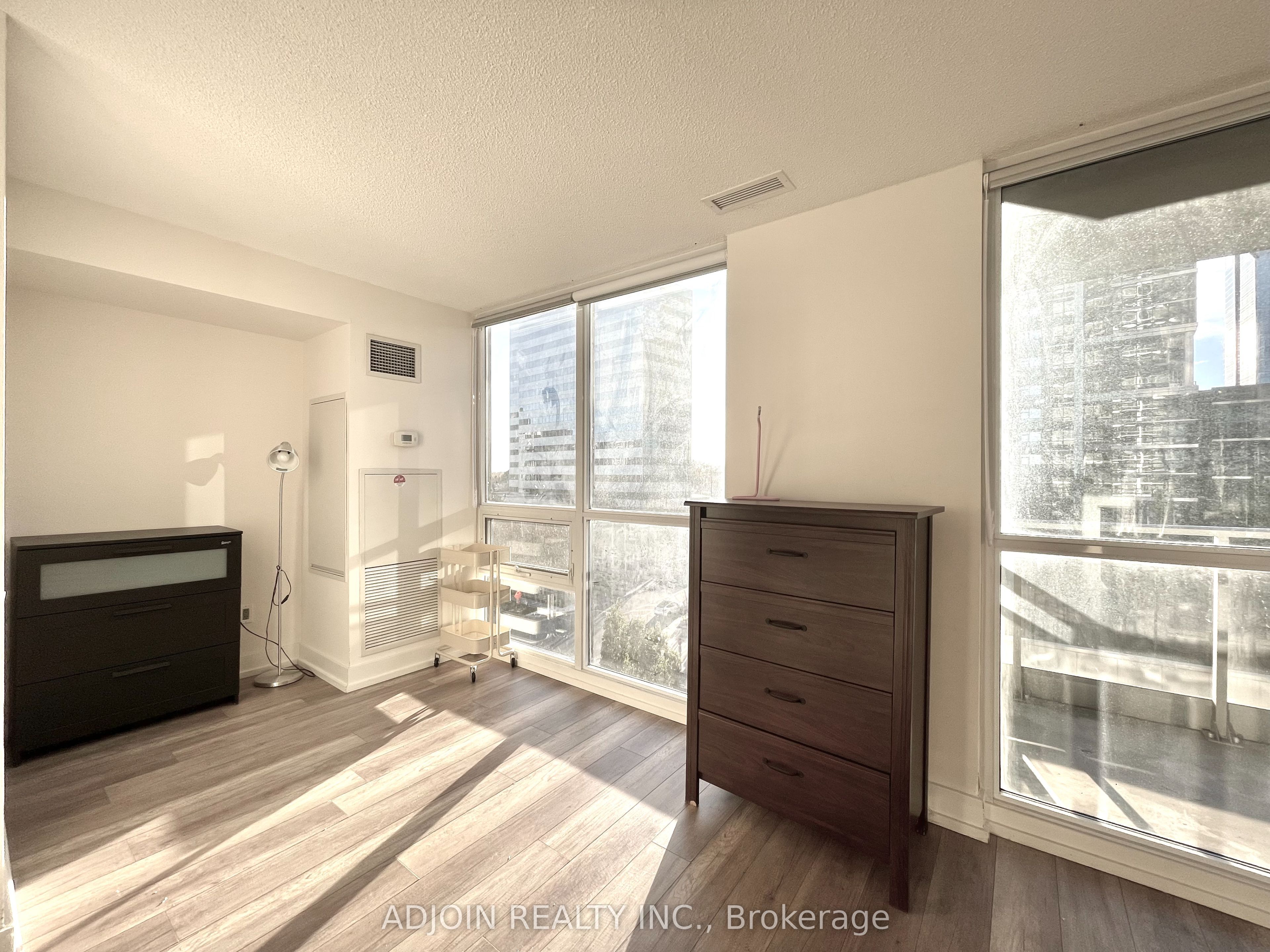 23 Sheppard Avenue E #711