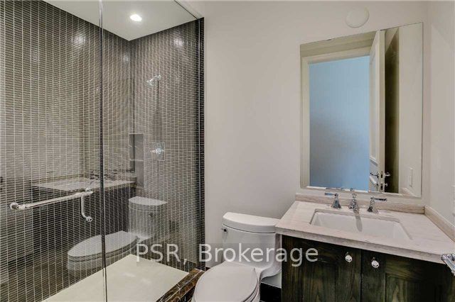 311 Bay Street #3901