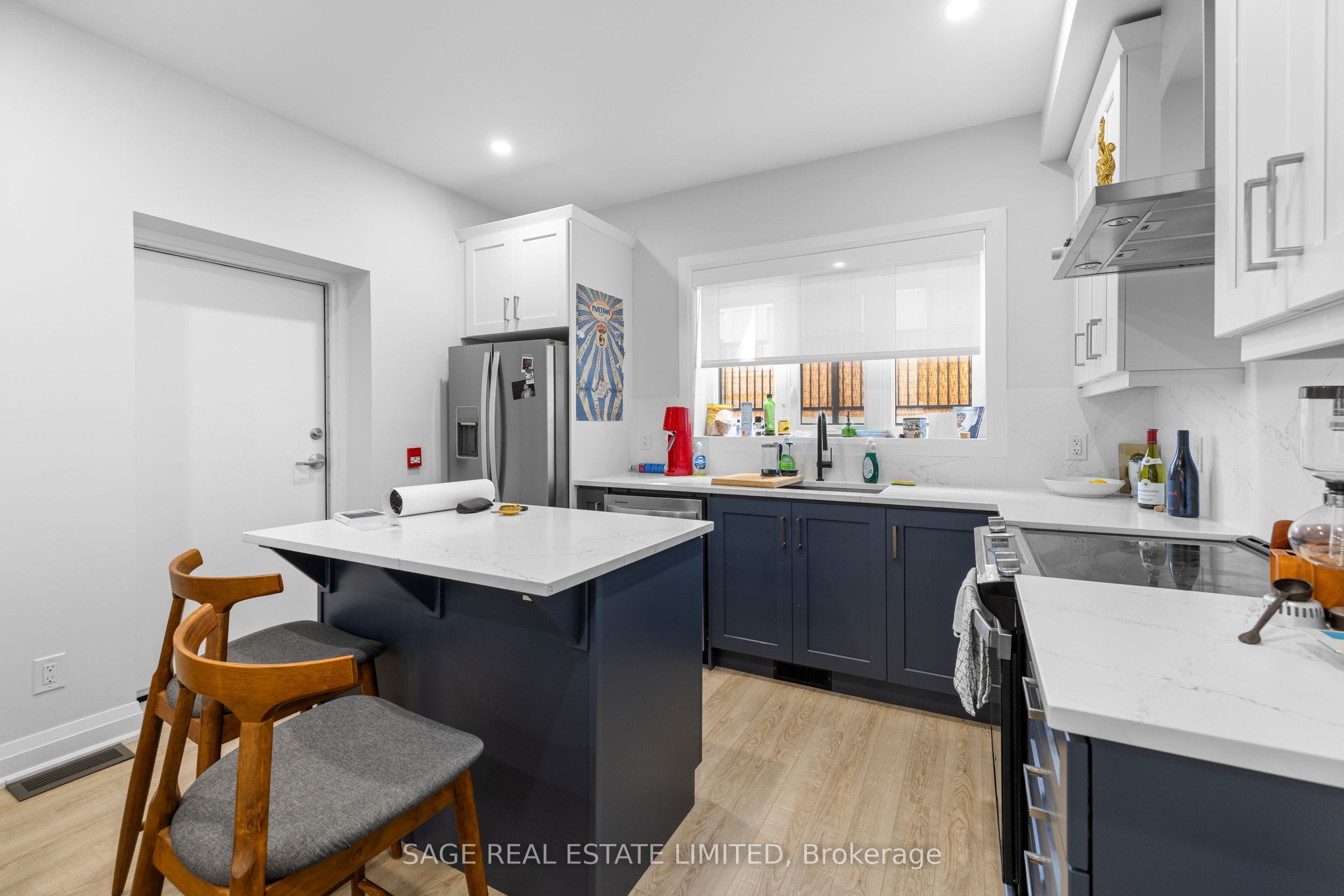225 Carlton Street, #2