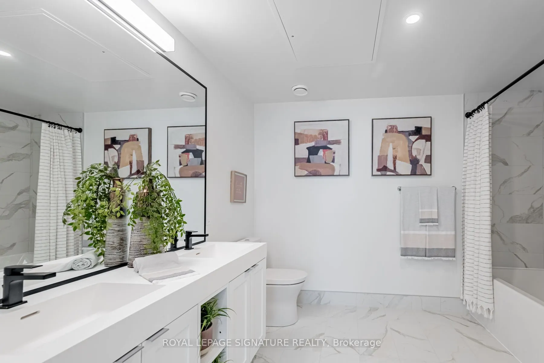 250 Lawrence Avenue W, #215
