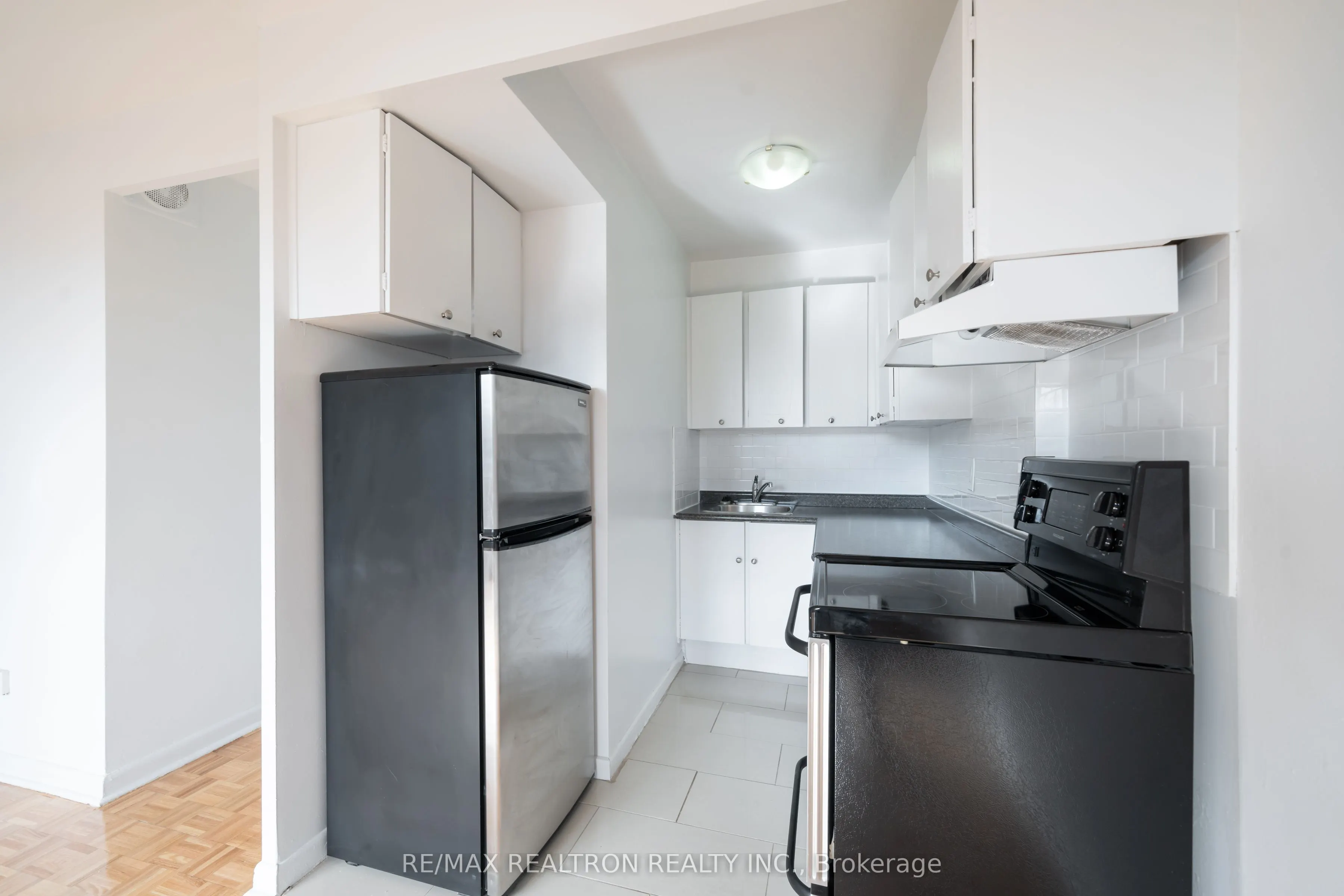25 Bedford Road, #405