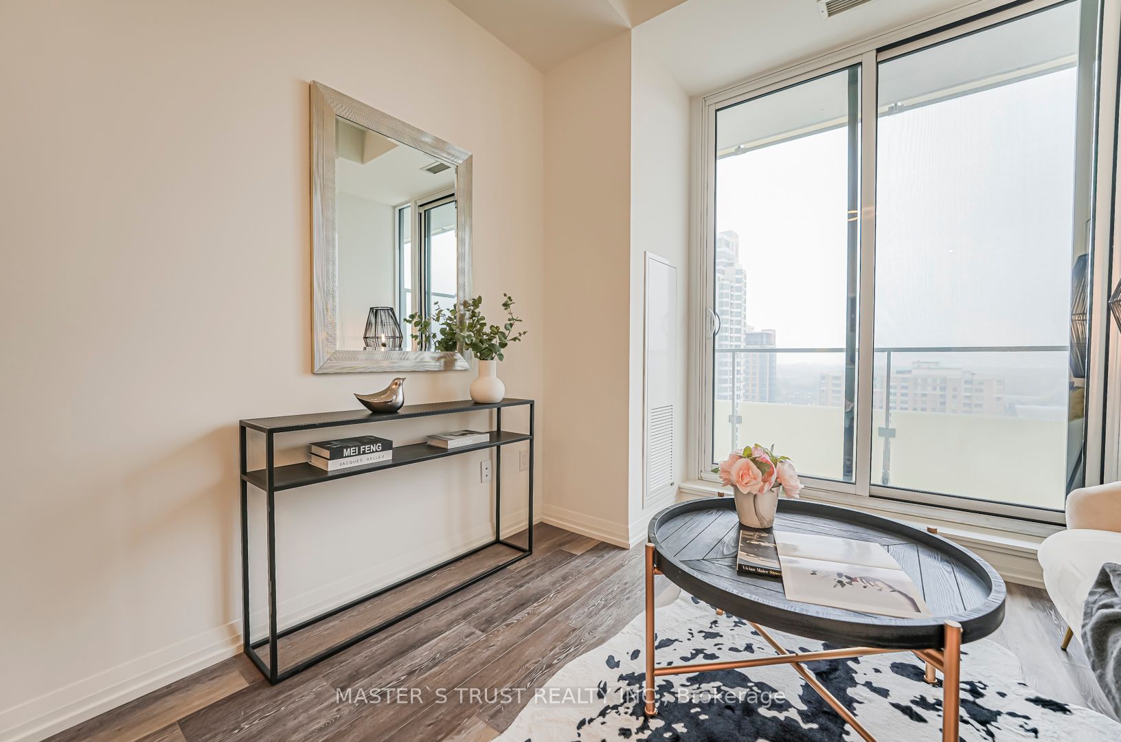 75 Canterbury Place, #1817
