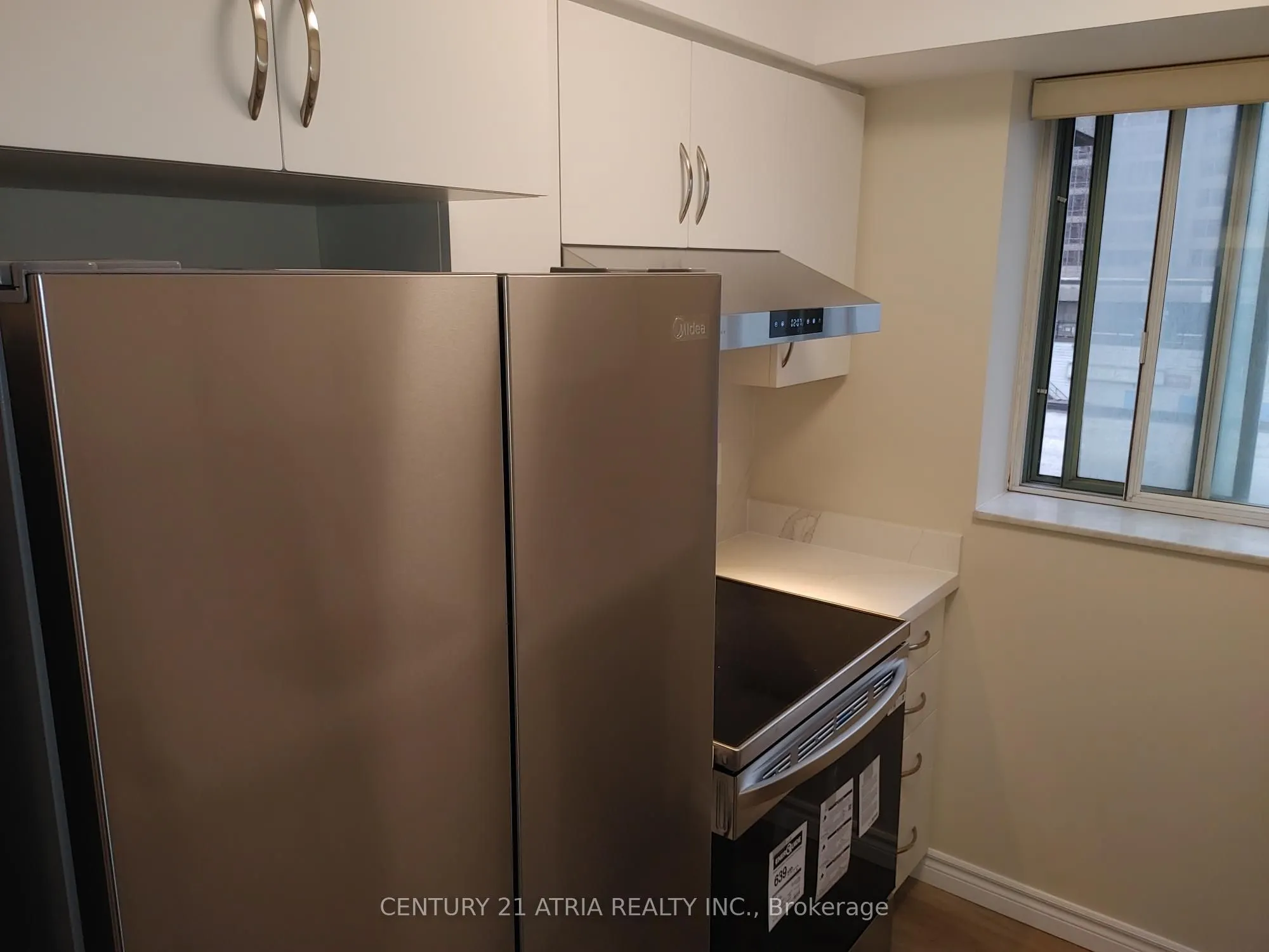 1 Pemberton Avenue, #402