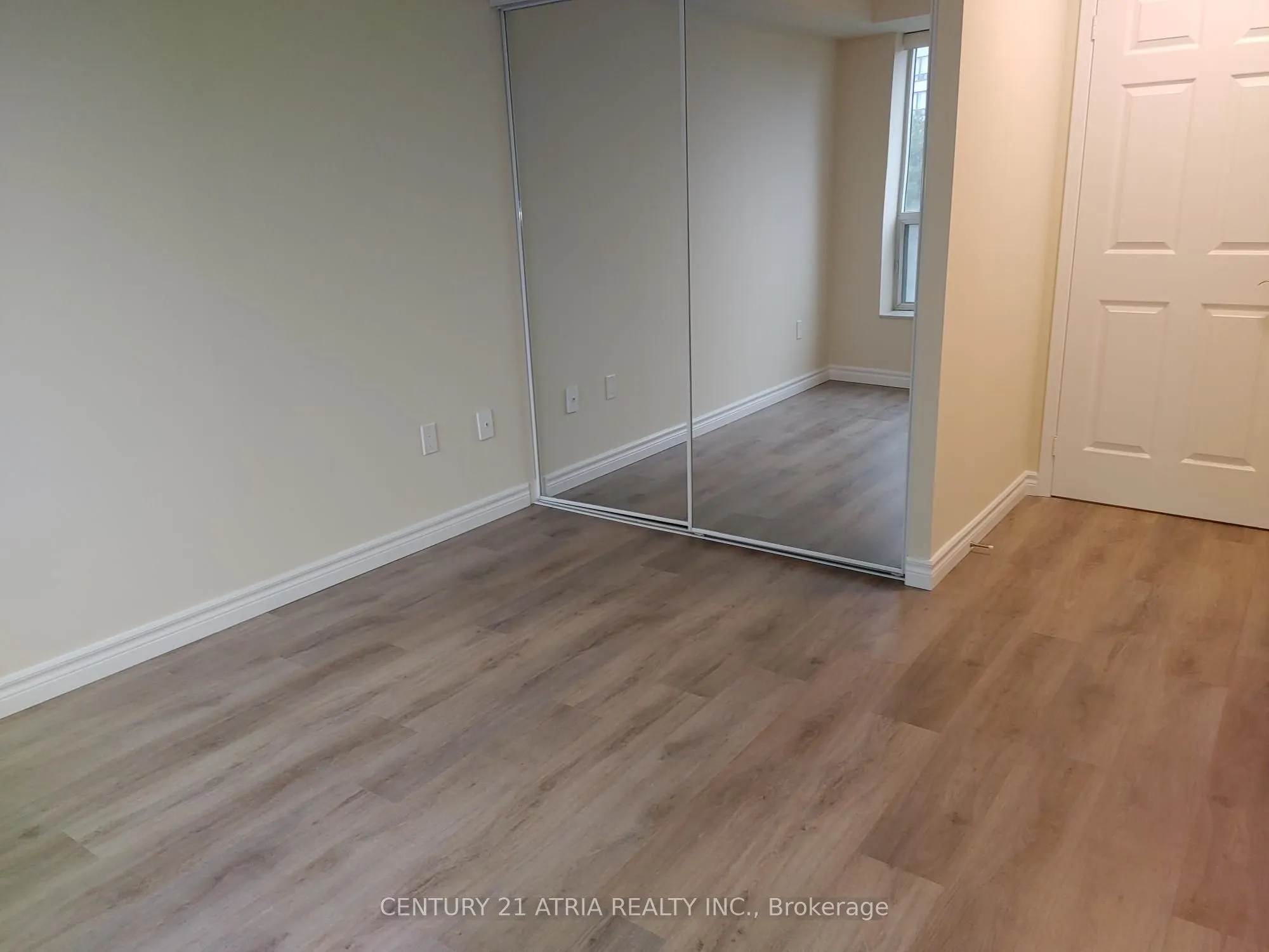 1 Pemberton Avenue, #402
