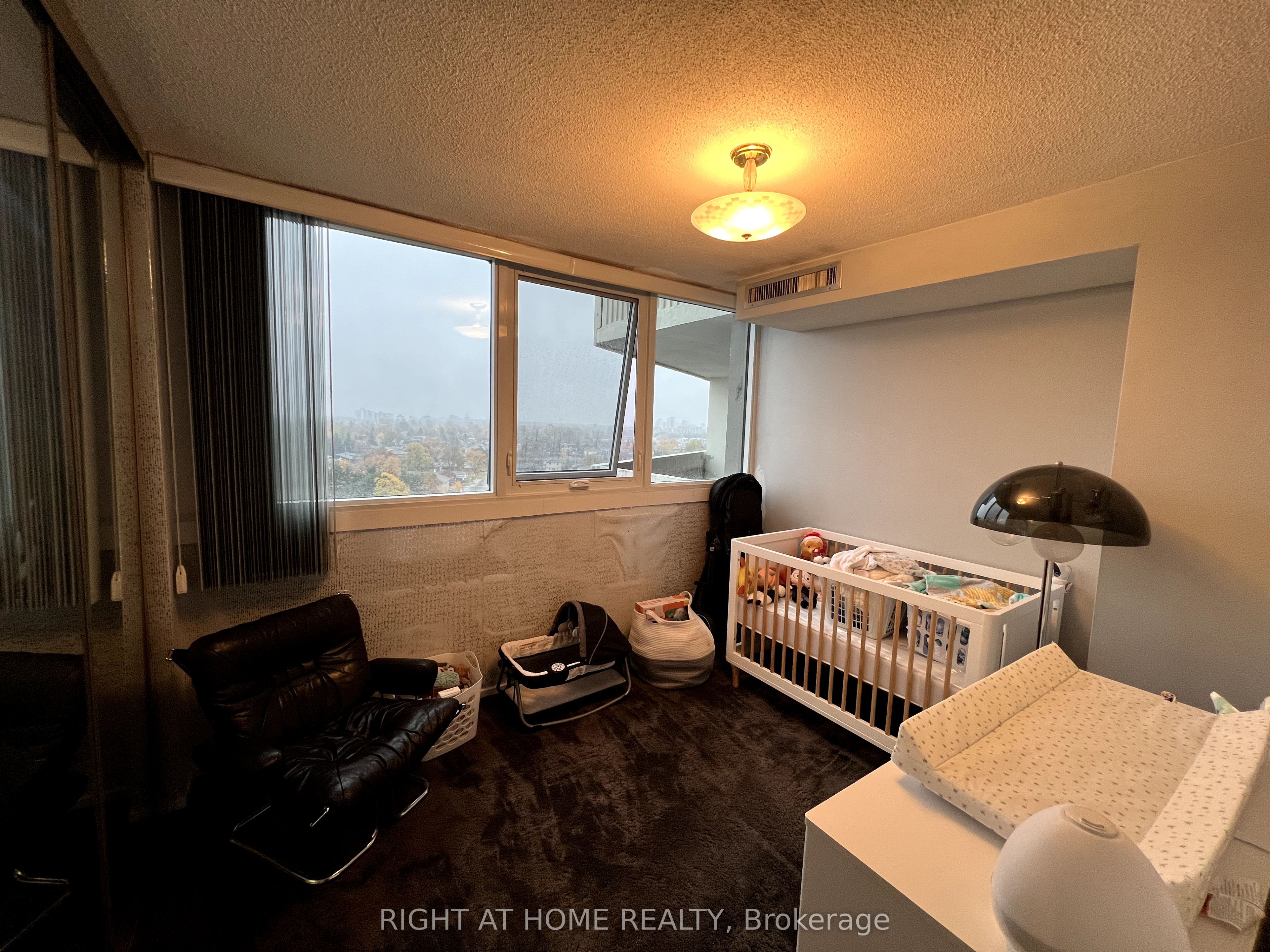 150 Neptune Drive, #1204