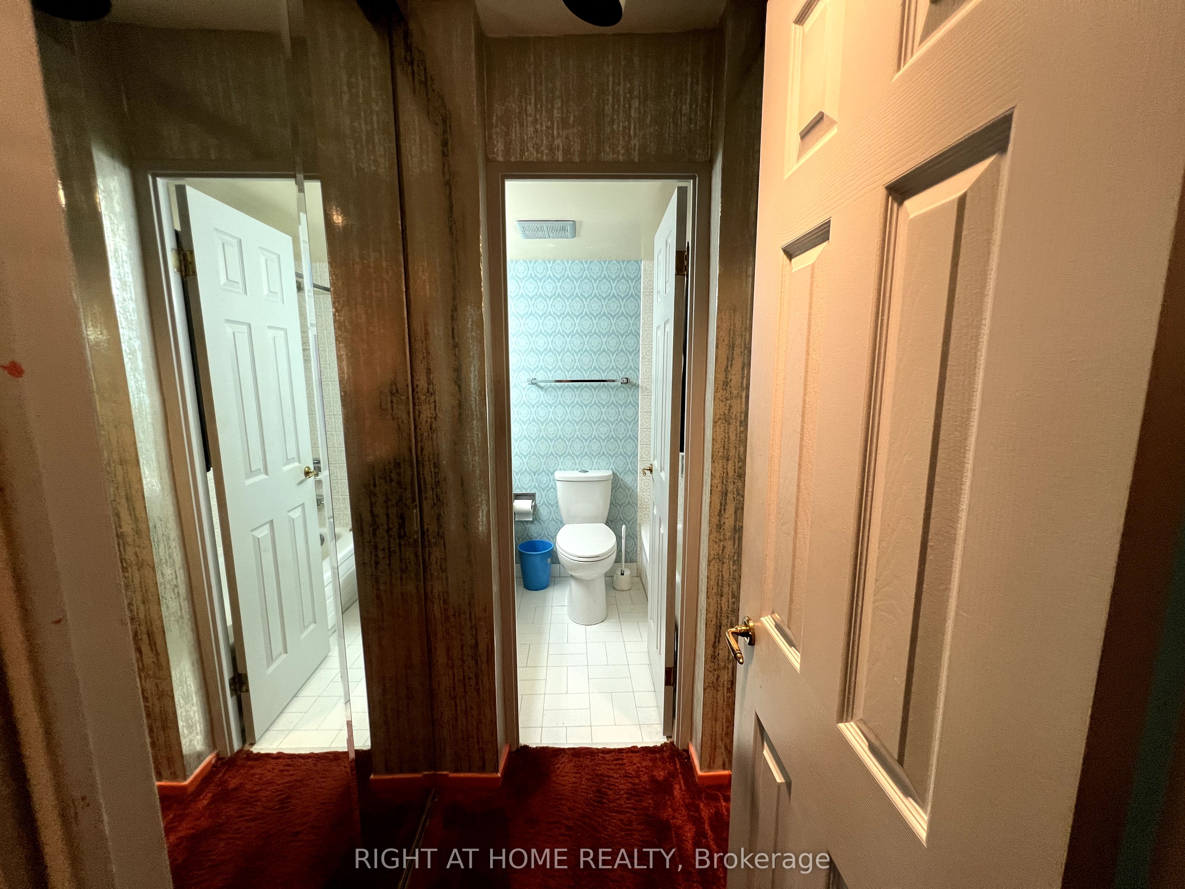 150 Neptune Drive, #1204