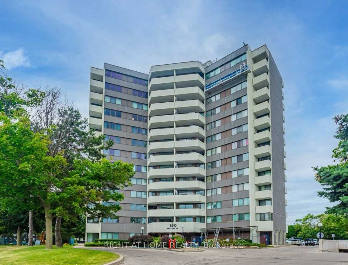 150 Neptune Drive, #1204