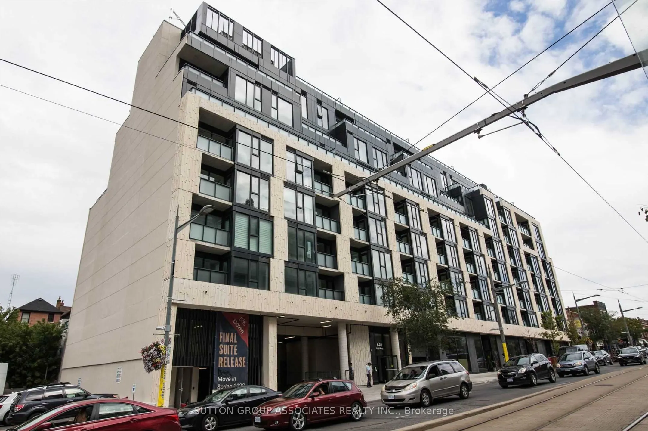 840 St Clair Avenue W, #416