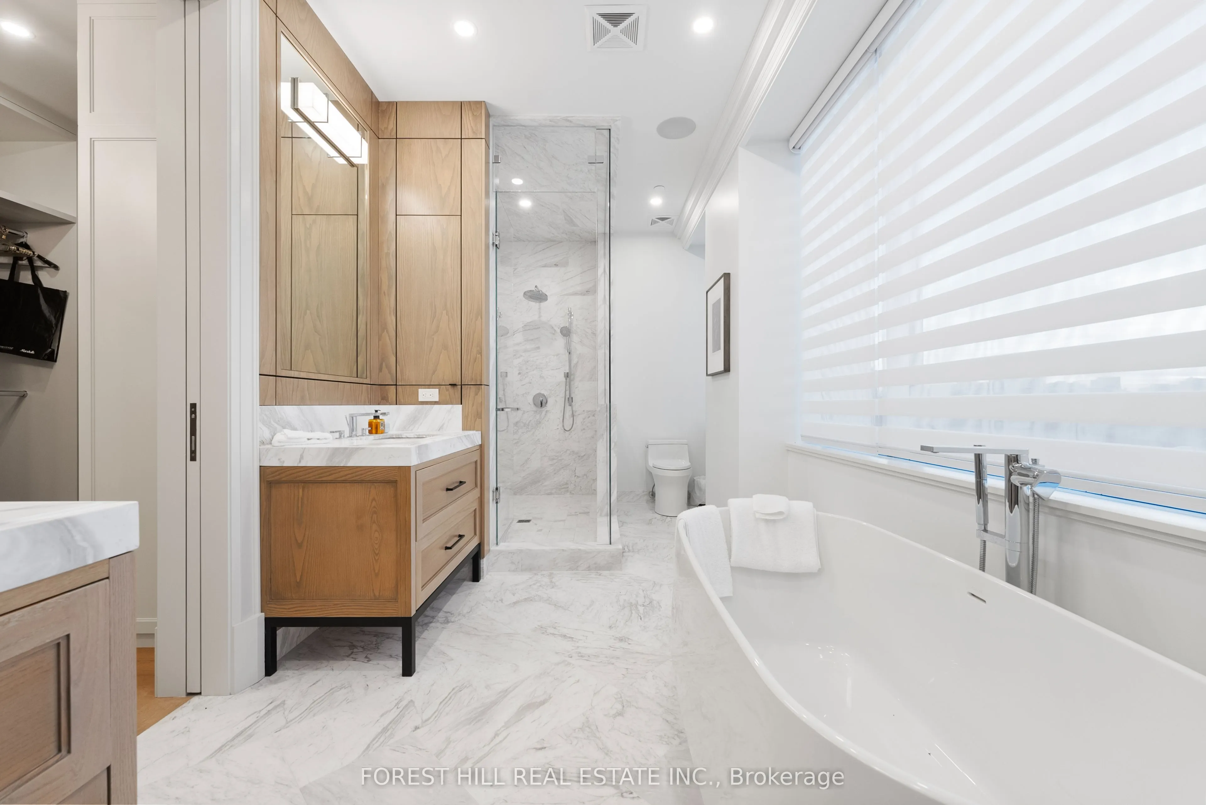 128 Hazelton Avenue, #602