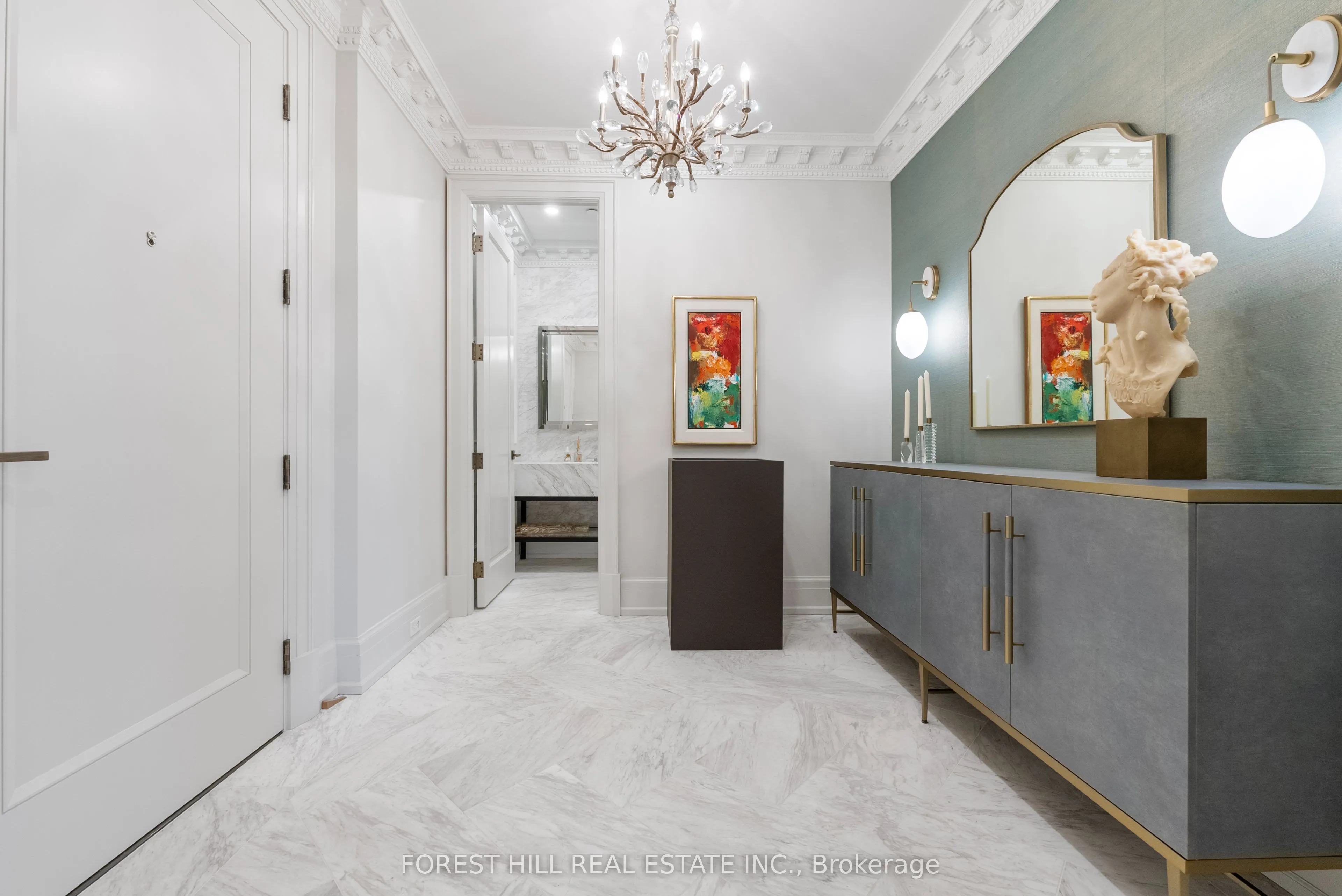 128 Hazelton Avenue, #602