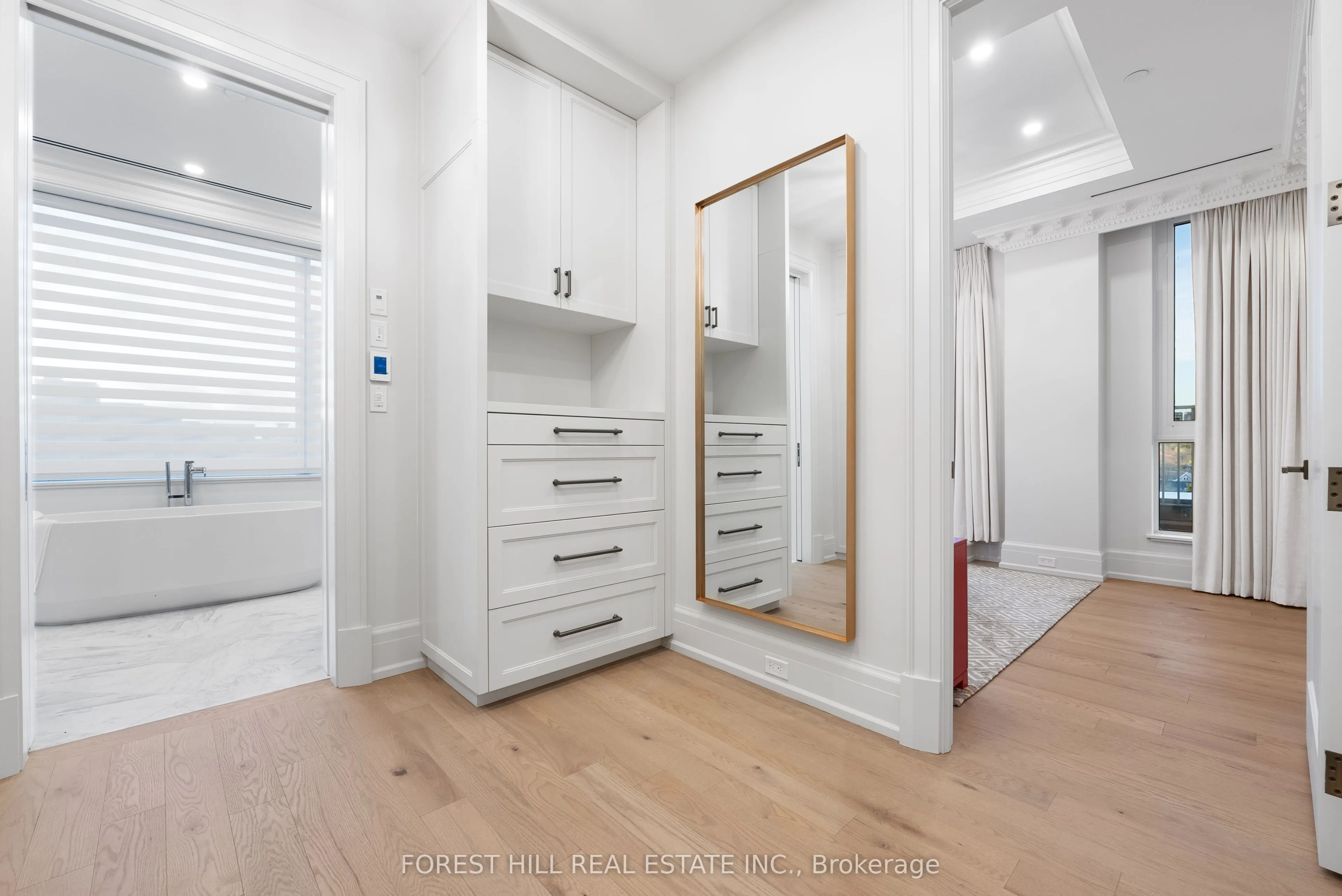 128 Hazelton Avenue, #602