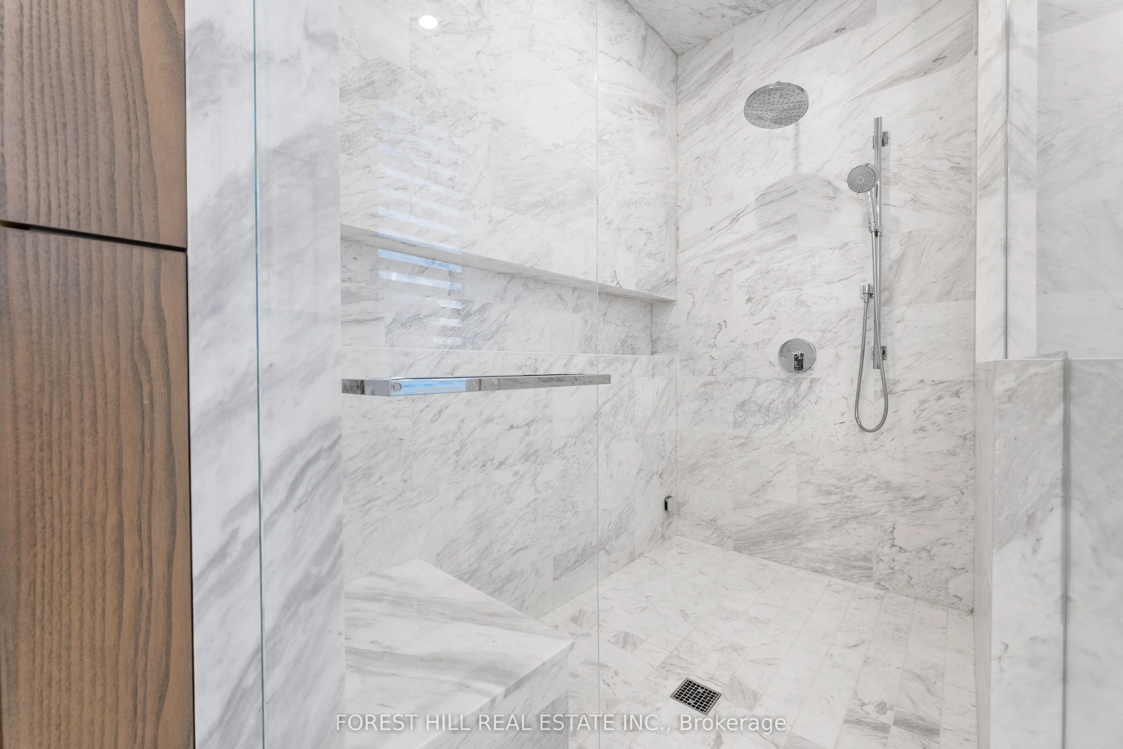 128 Hazelton Avenue, #602