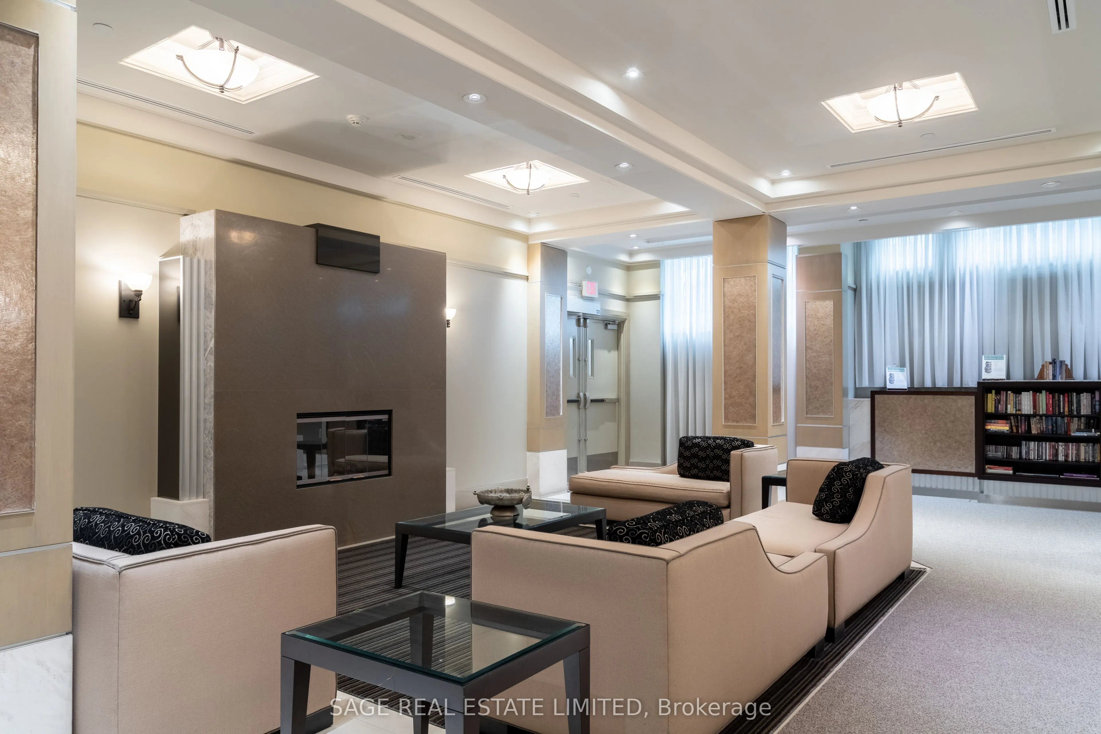 319 Merton Street, #1002
