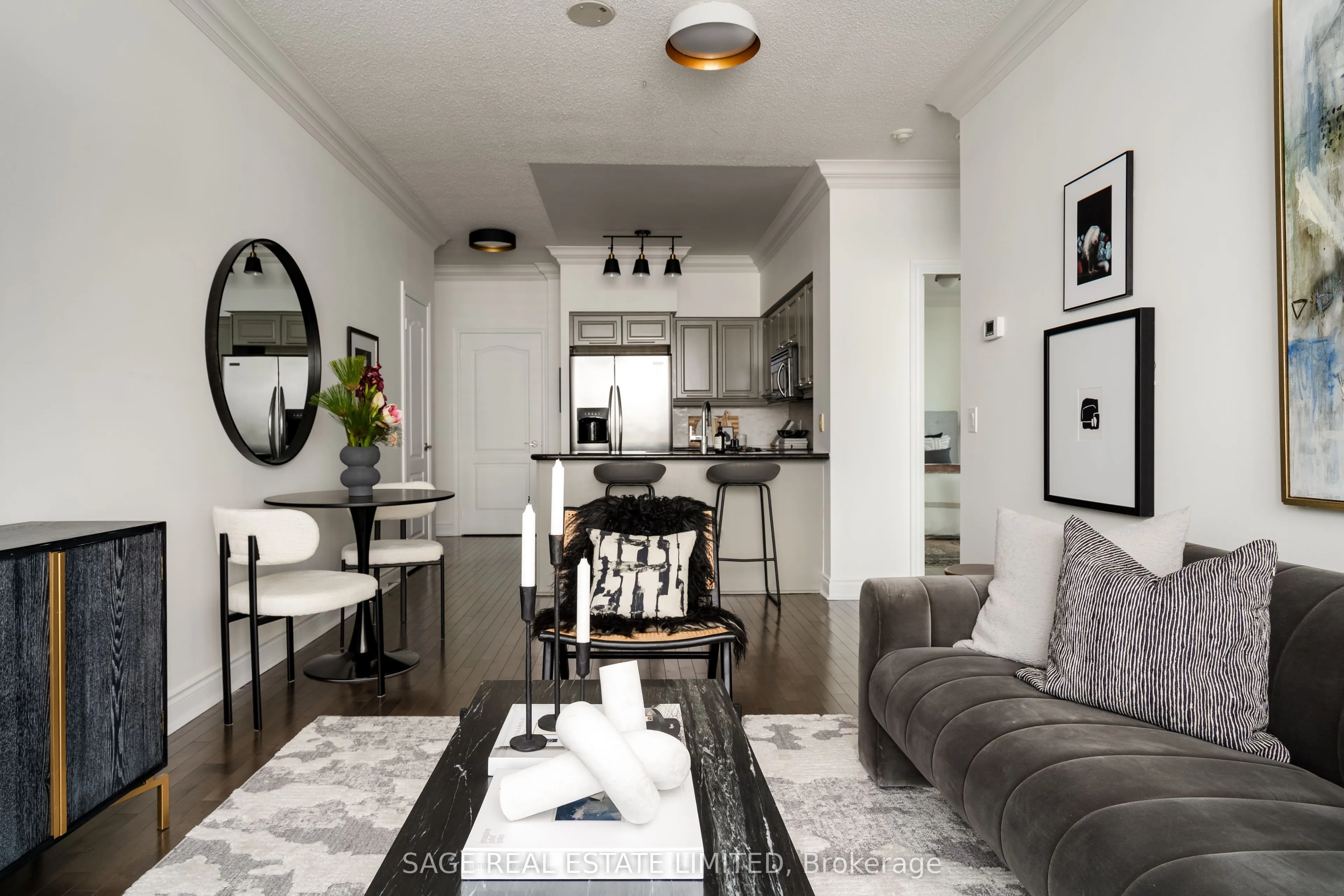 319 Merton Street, #1002