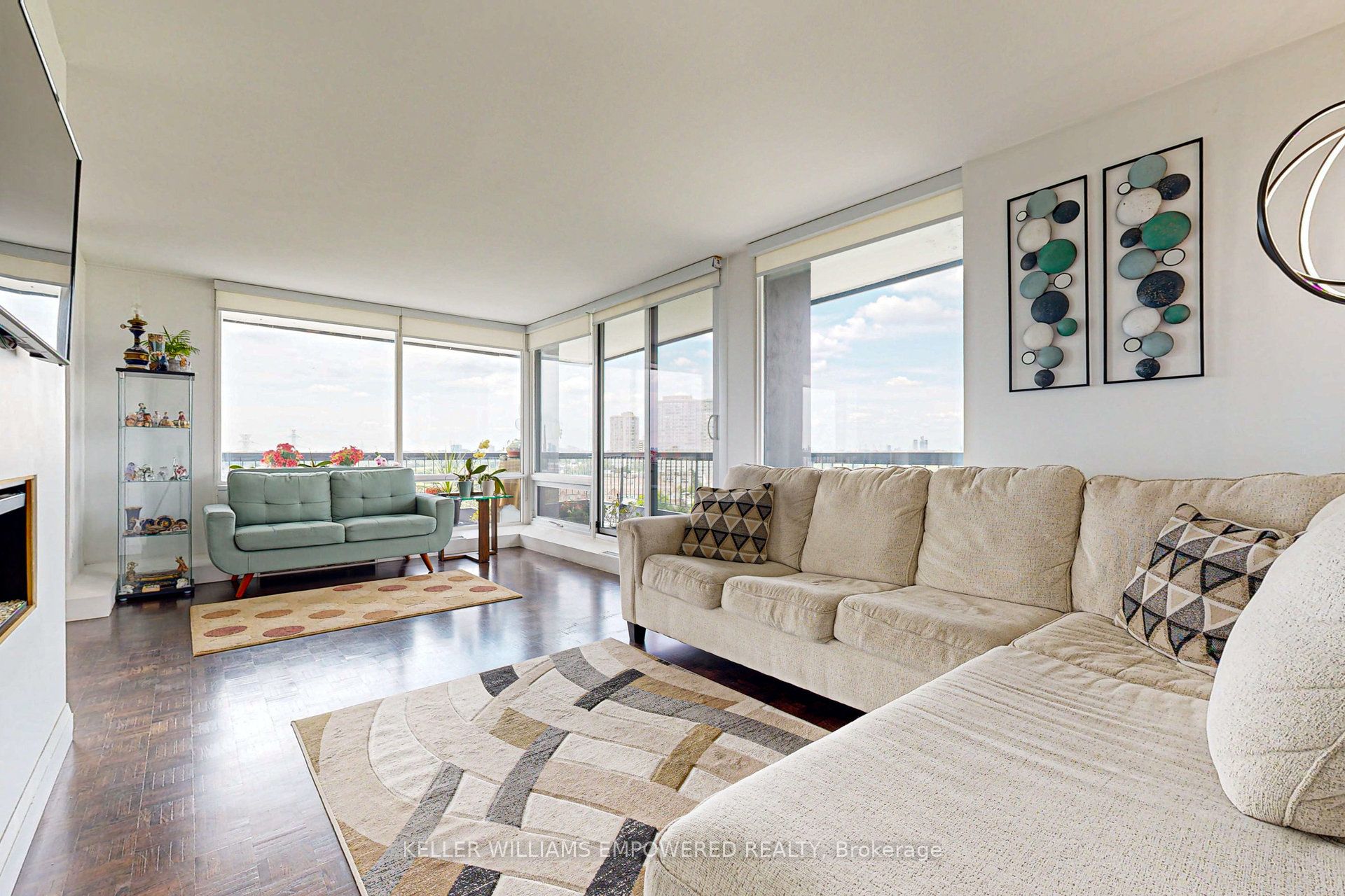 115 Antibes Drive, #1006