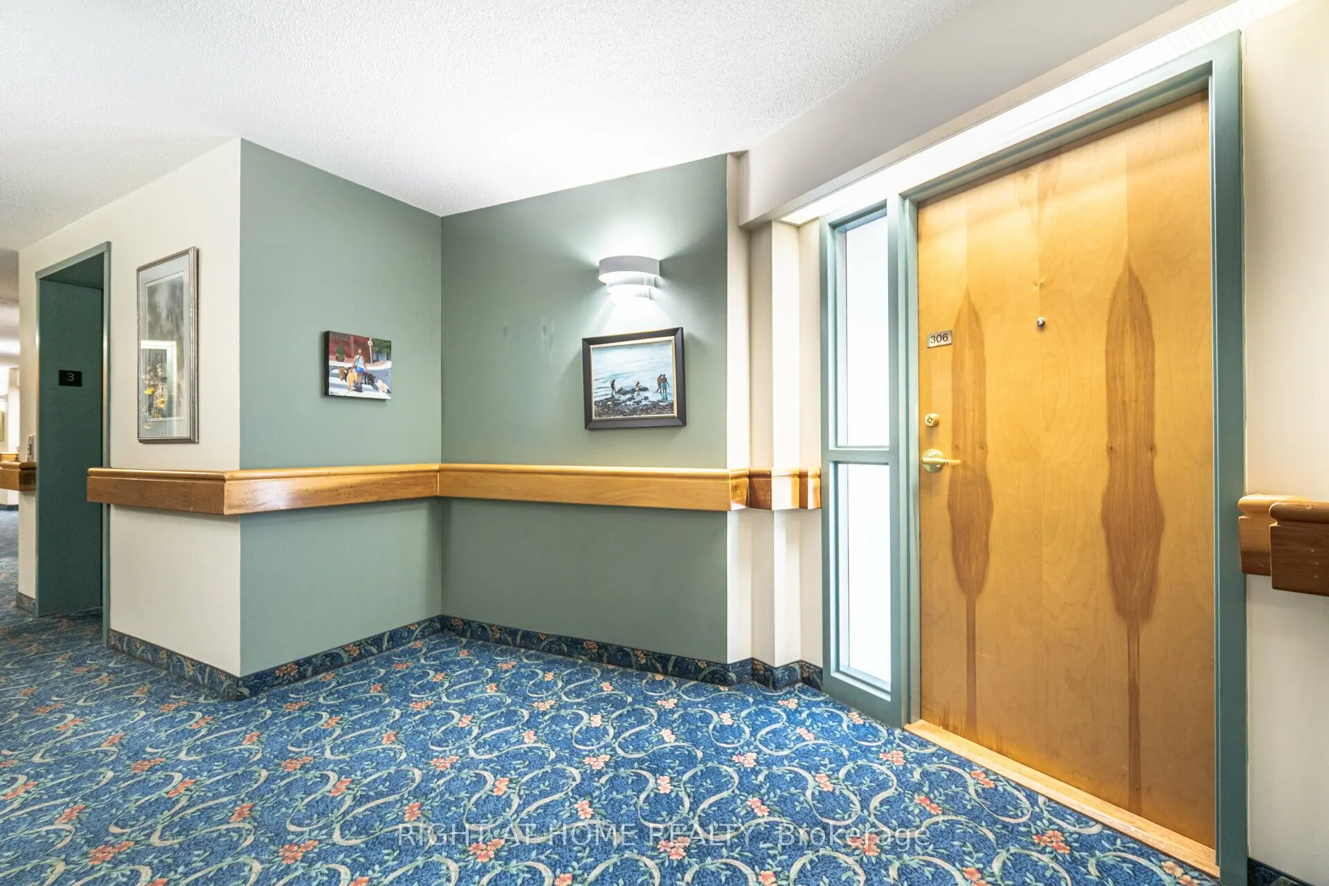 1387 Bayview Avenue #306
