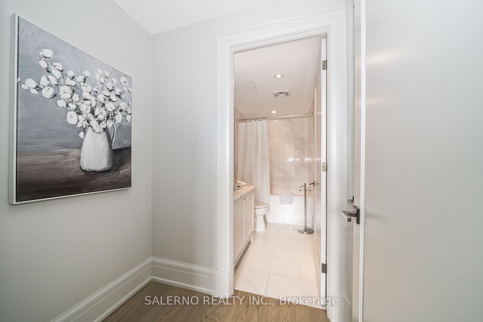 181 Davenport Road, #201