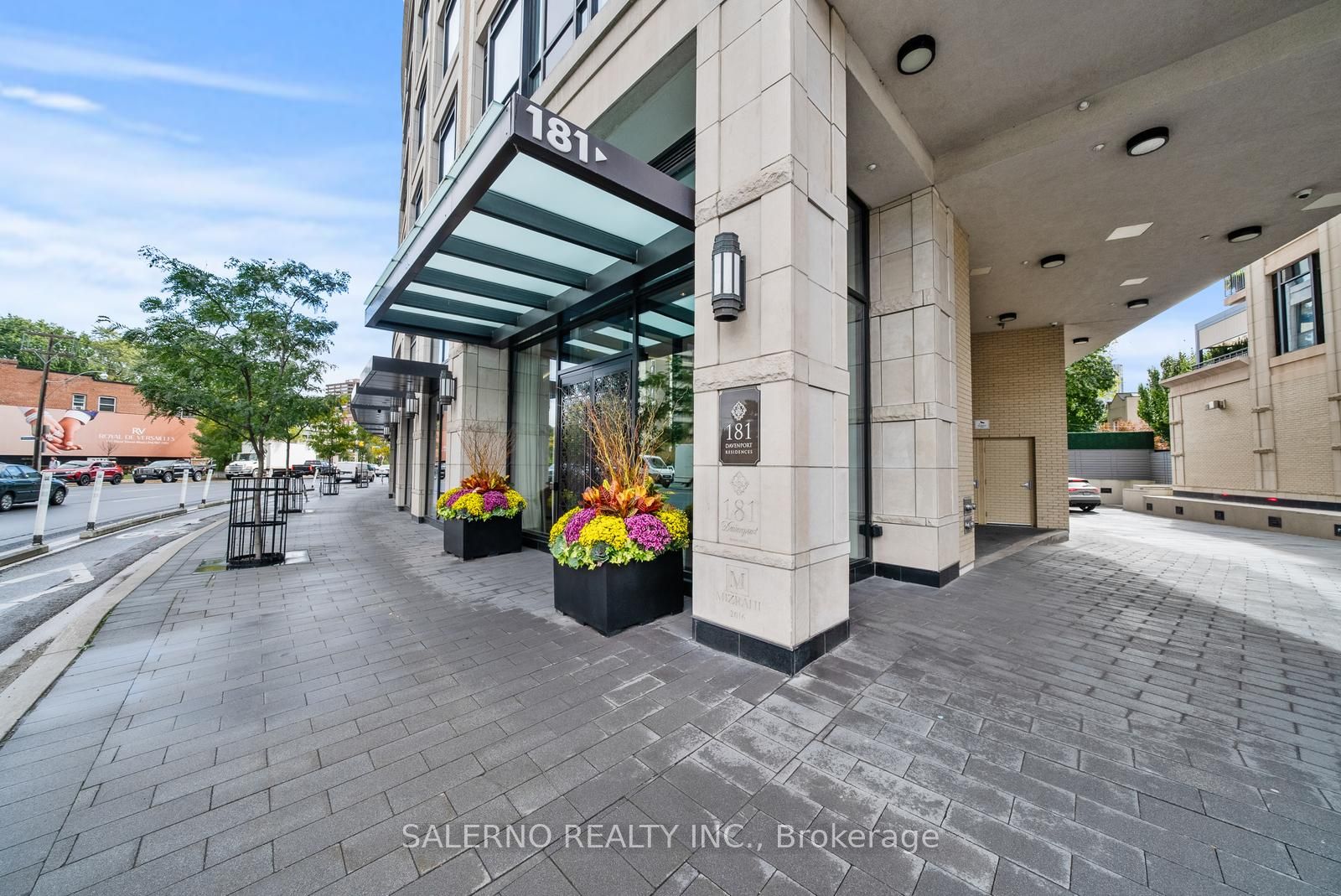 181 Davenport Road, #201