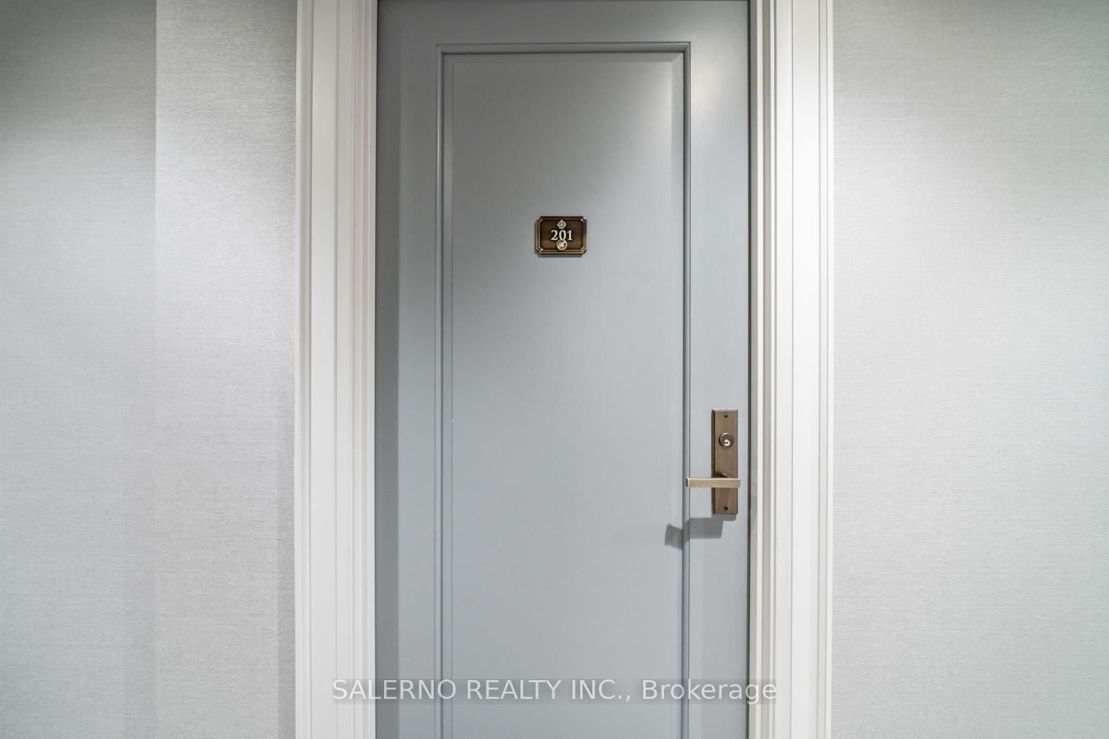181 Davenport Road, #201