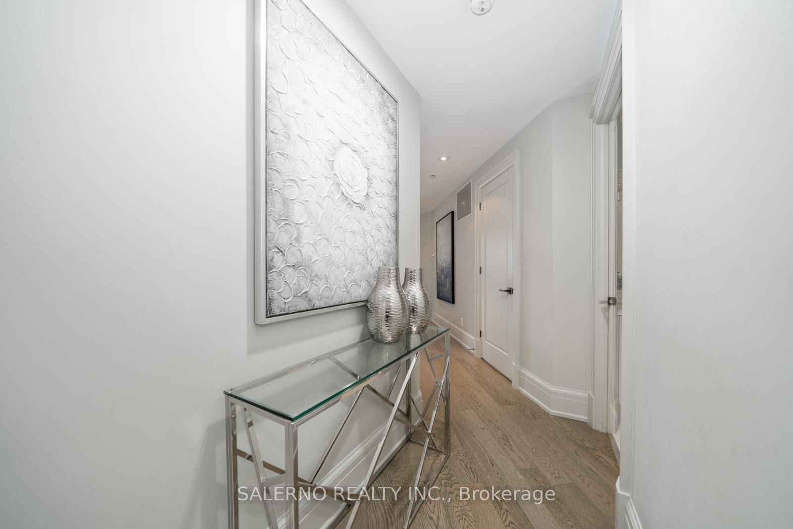 181 Davenport Road, #201
