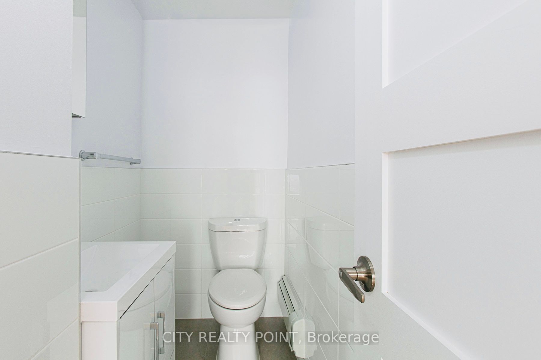 666 Spadina Avenue, #PH9