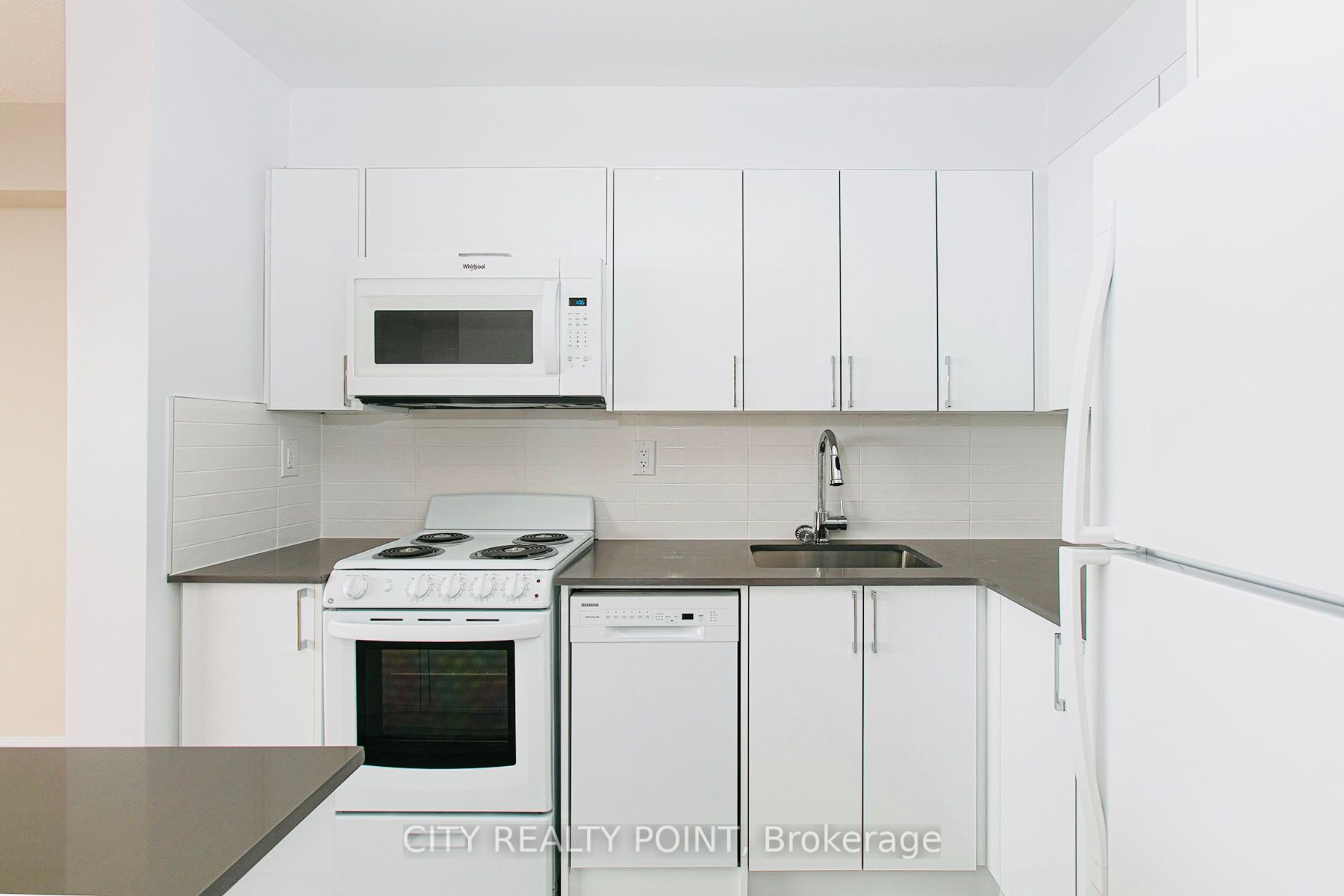 666 Spadina Avenue, #PH9