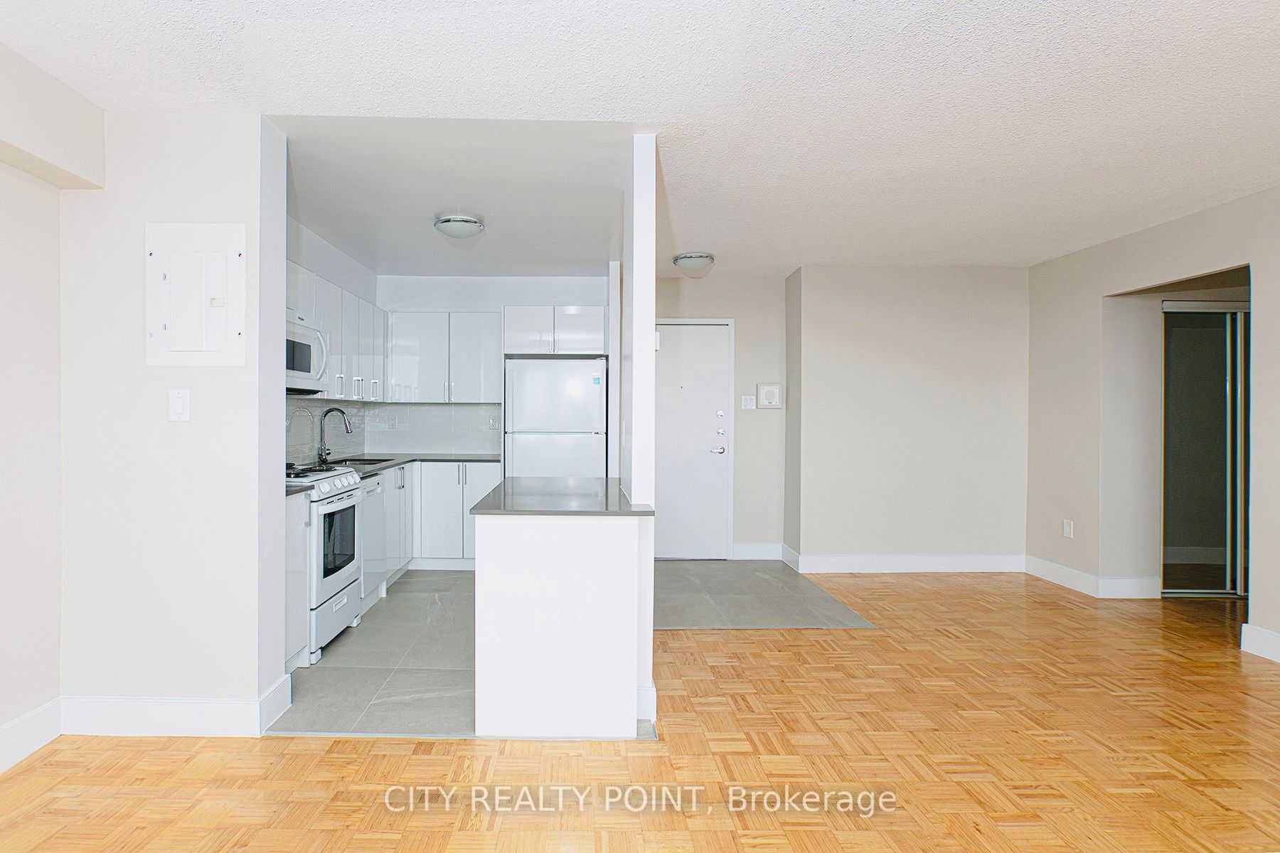 666 Spadina Avenue, #PH9