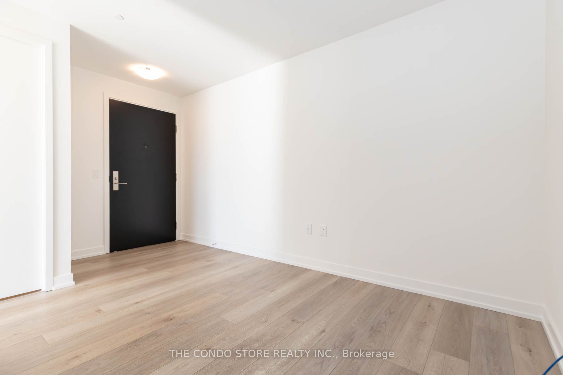158 Front Street E #2201