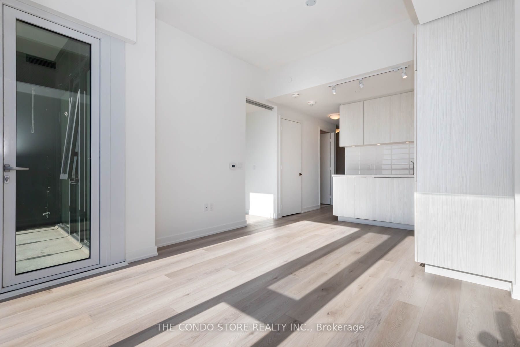 158 Front Street E #2201