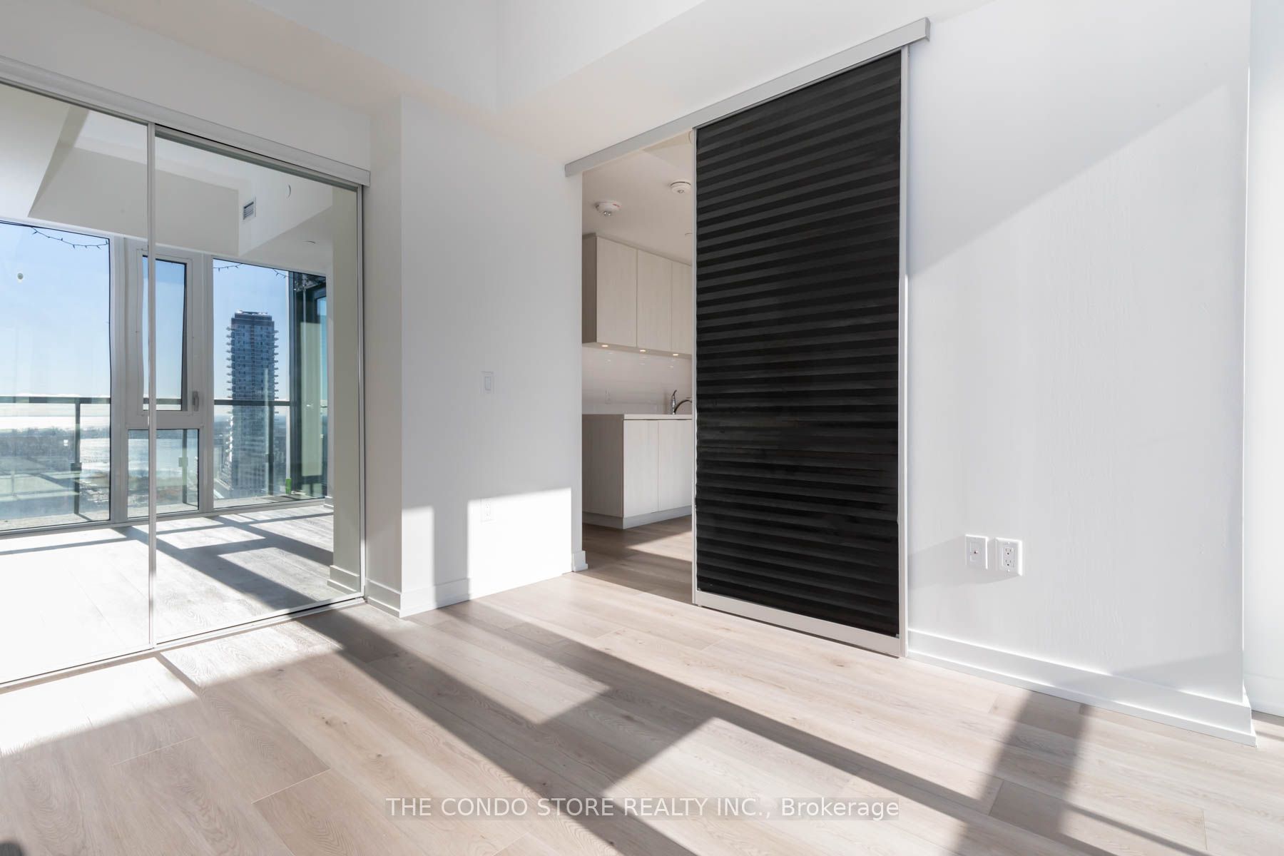 158 Front Street E #2201