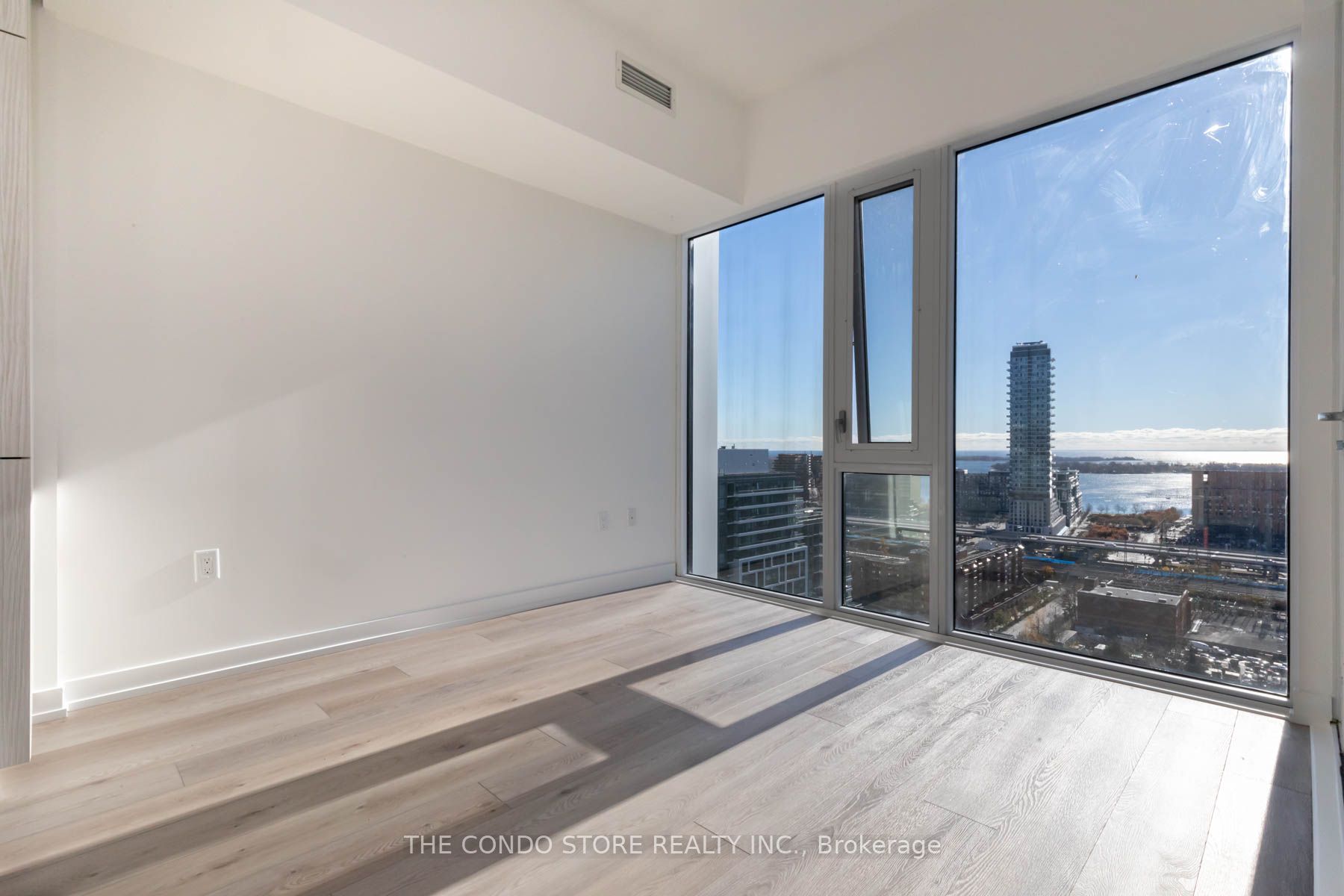 158 Front Street E #2201