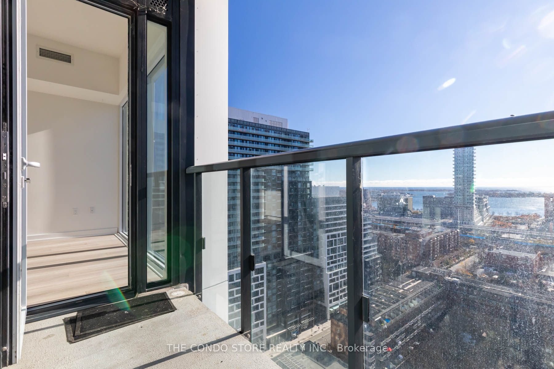 158 Front Street E #2201