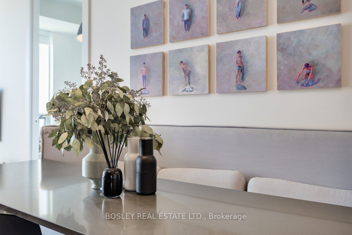 80 Vanauley Street, #PH16