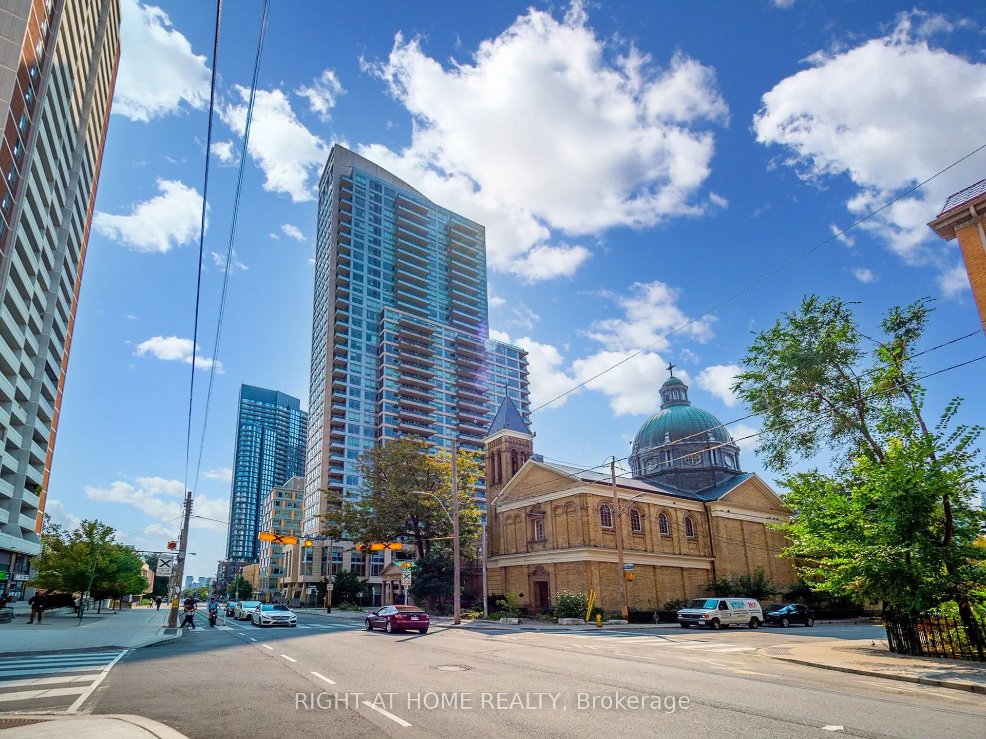 500 Sherbourne Street, #2604