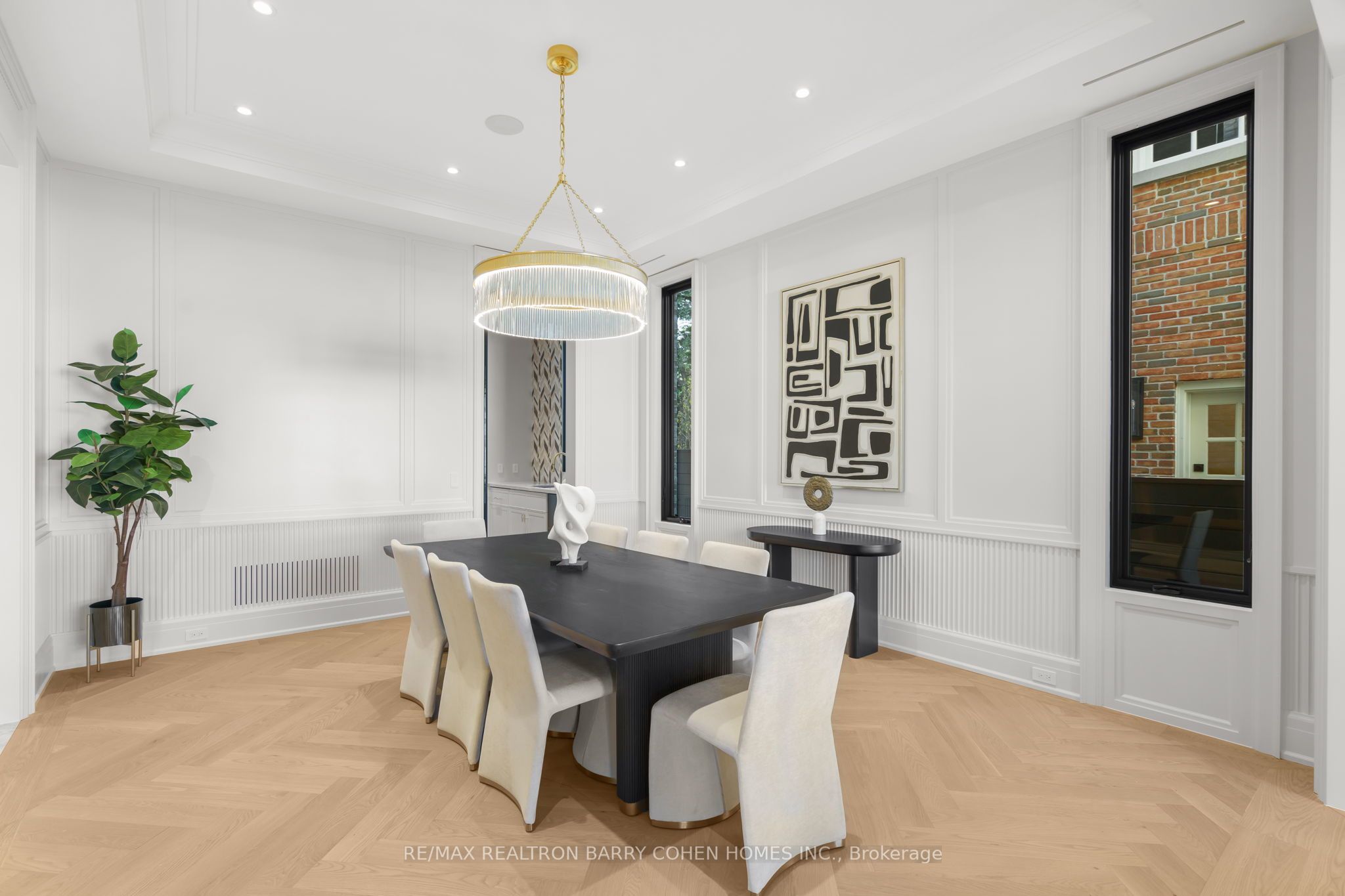 228 Dunvegan Road