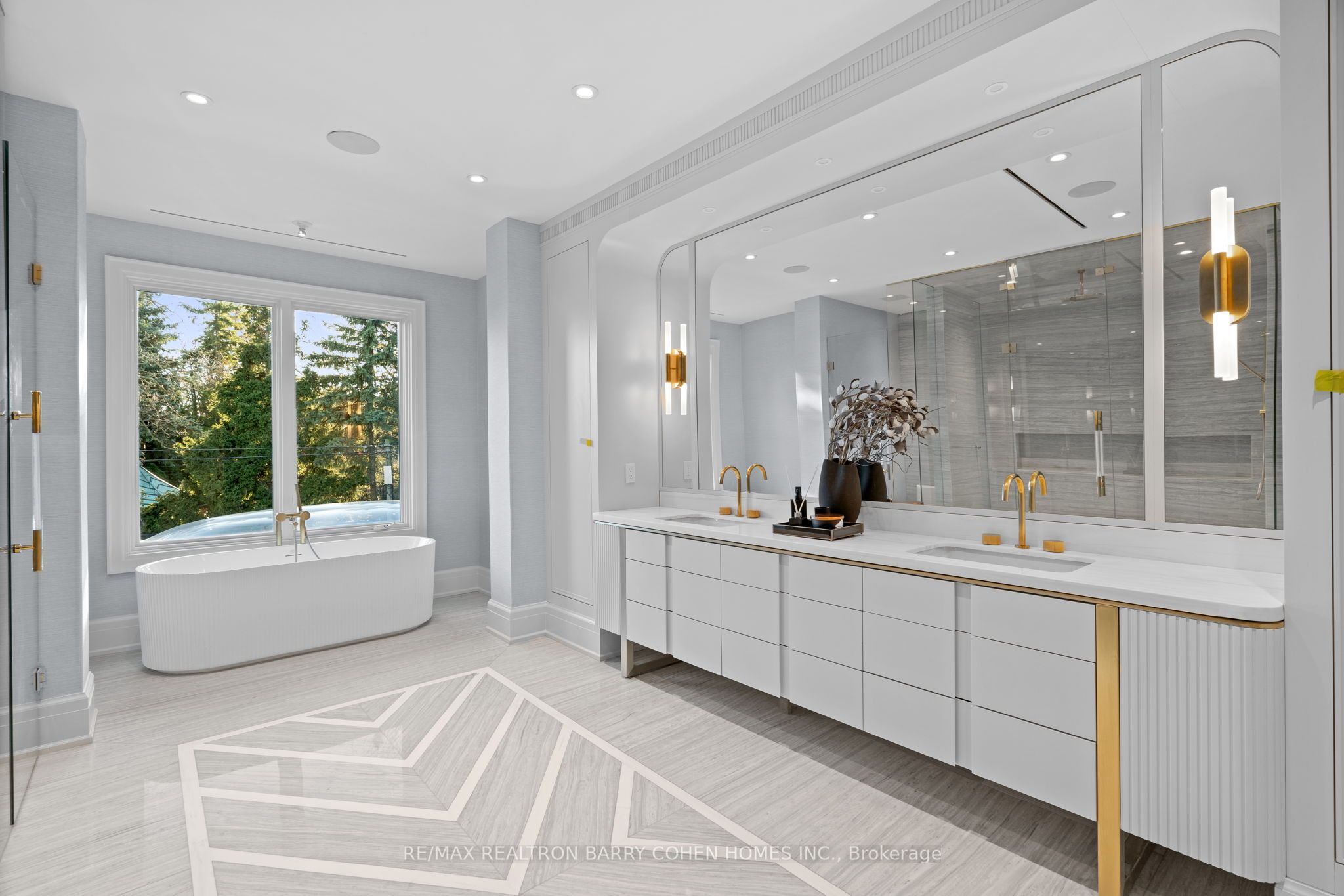 228 Dunvegan Road