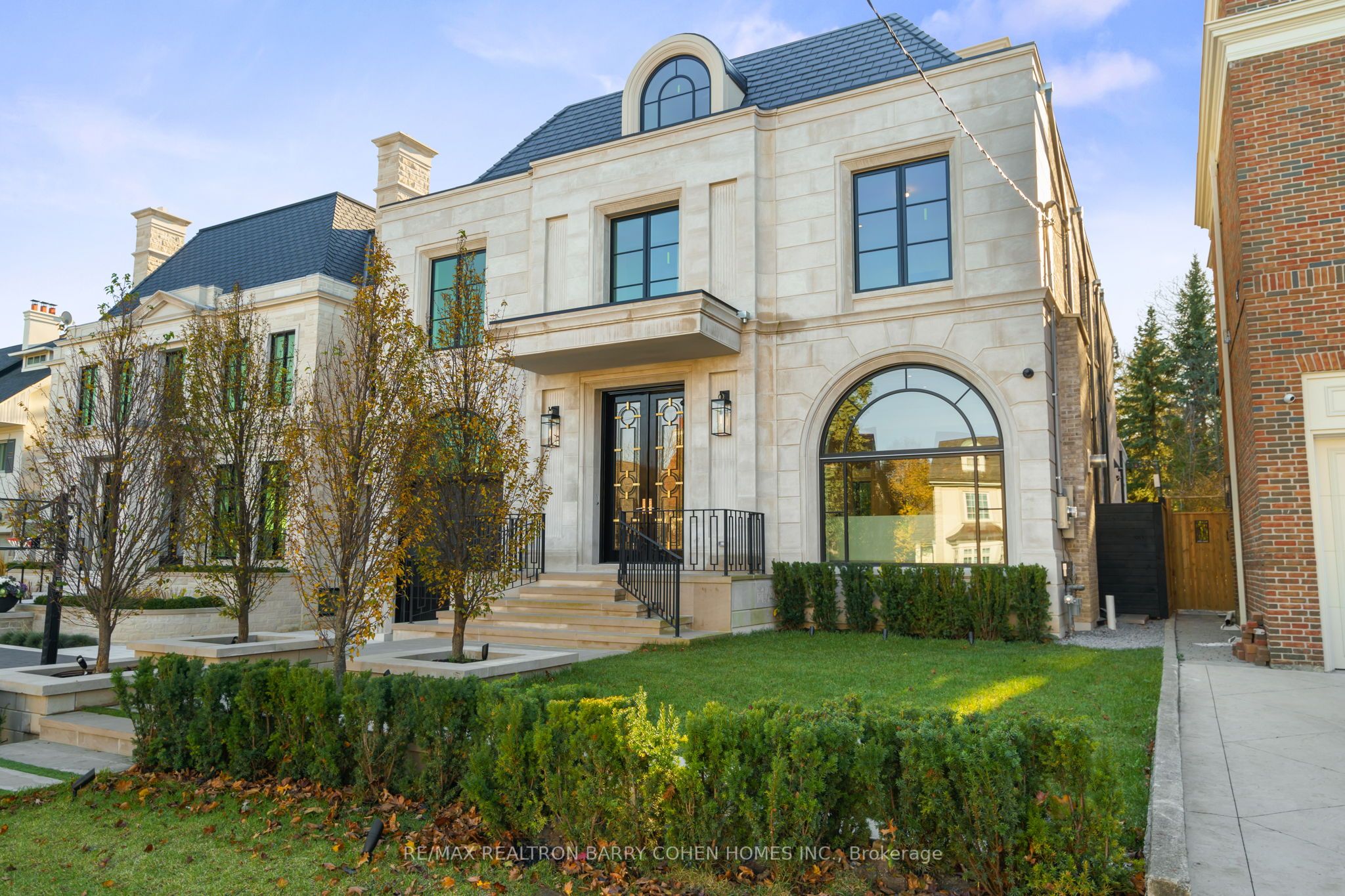 228 Dunvegan Road