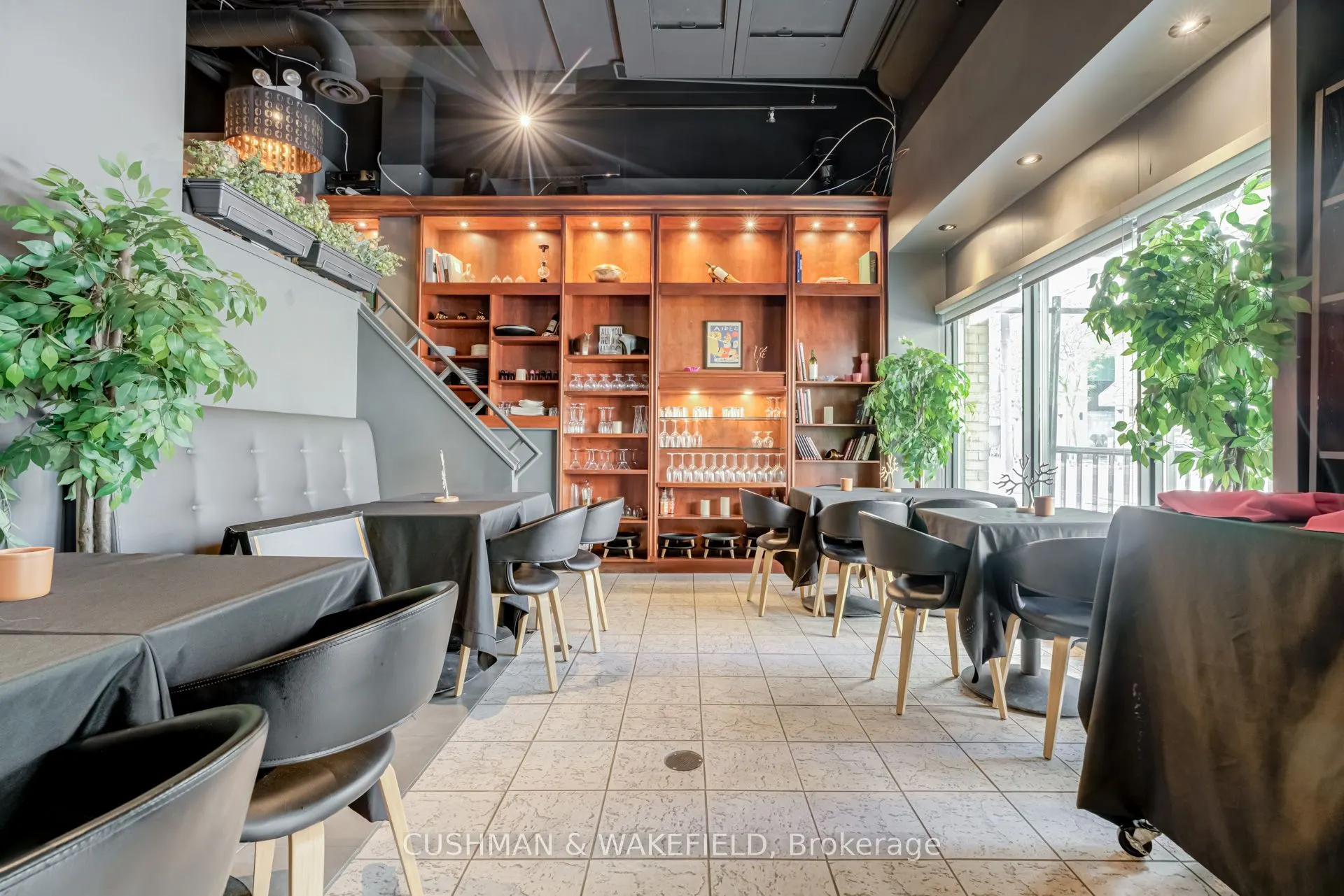 909 Yonge Street, #29, 30